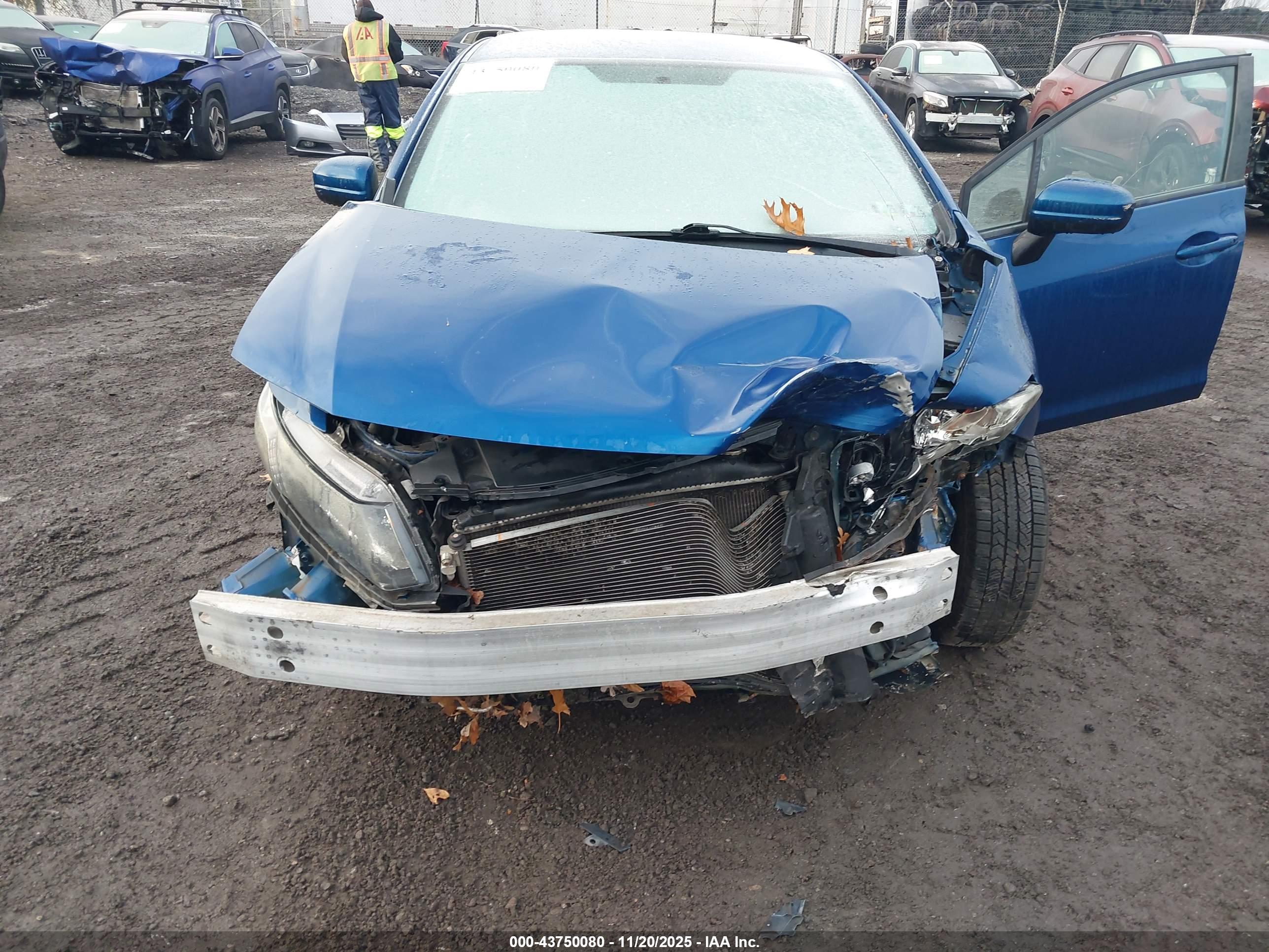 HONDA CIVIC image 6