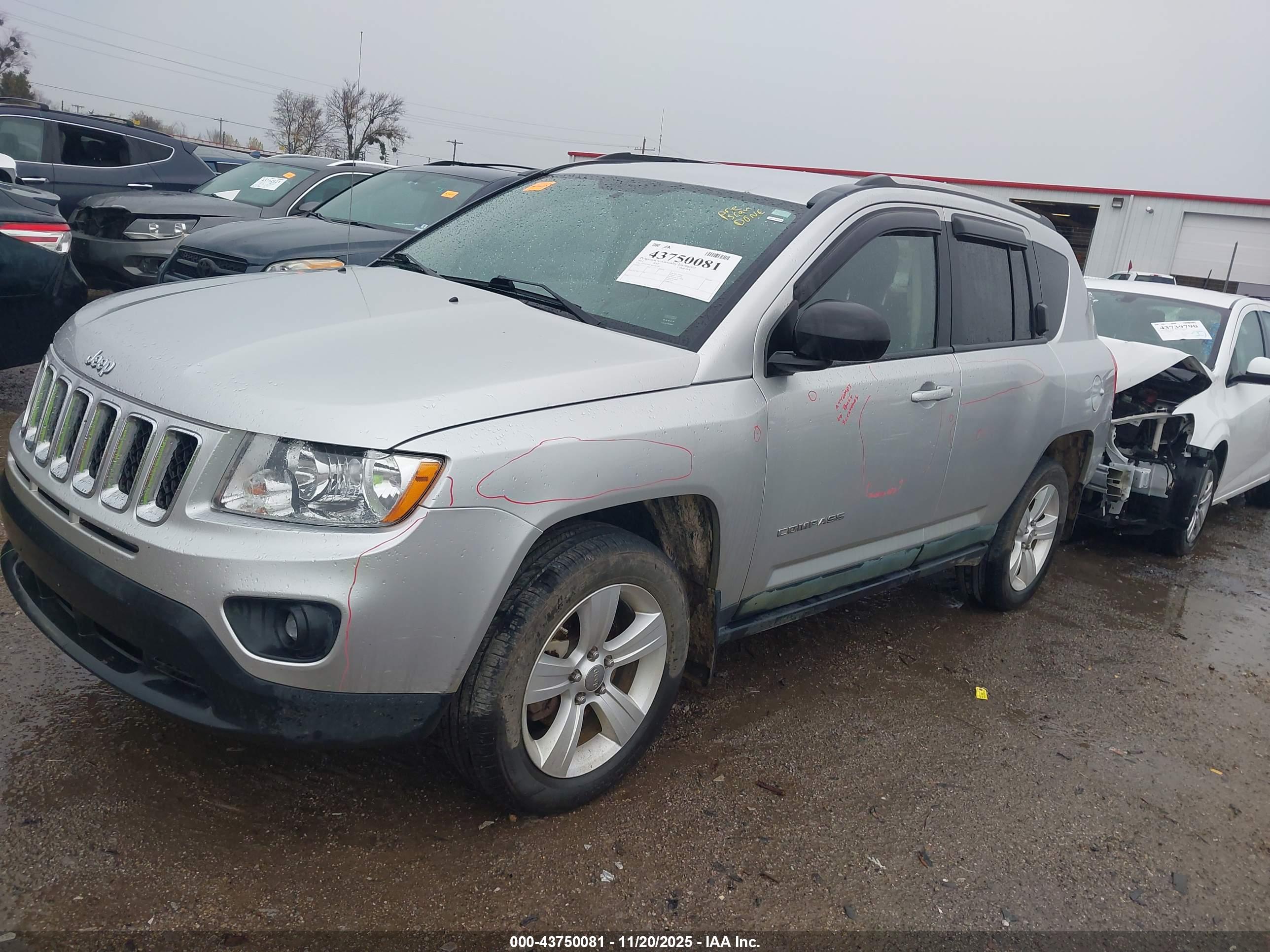 JEEP COMPASS image 2
