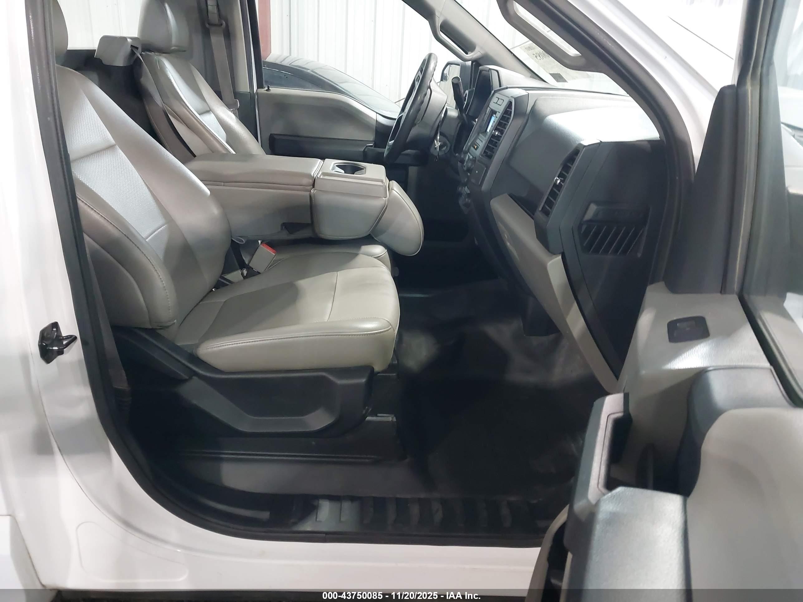 FORD F-150 image 5
