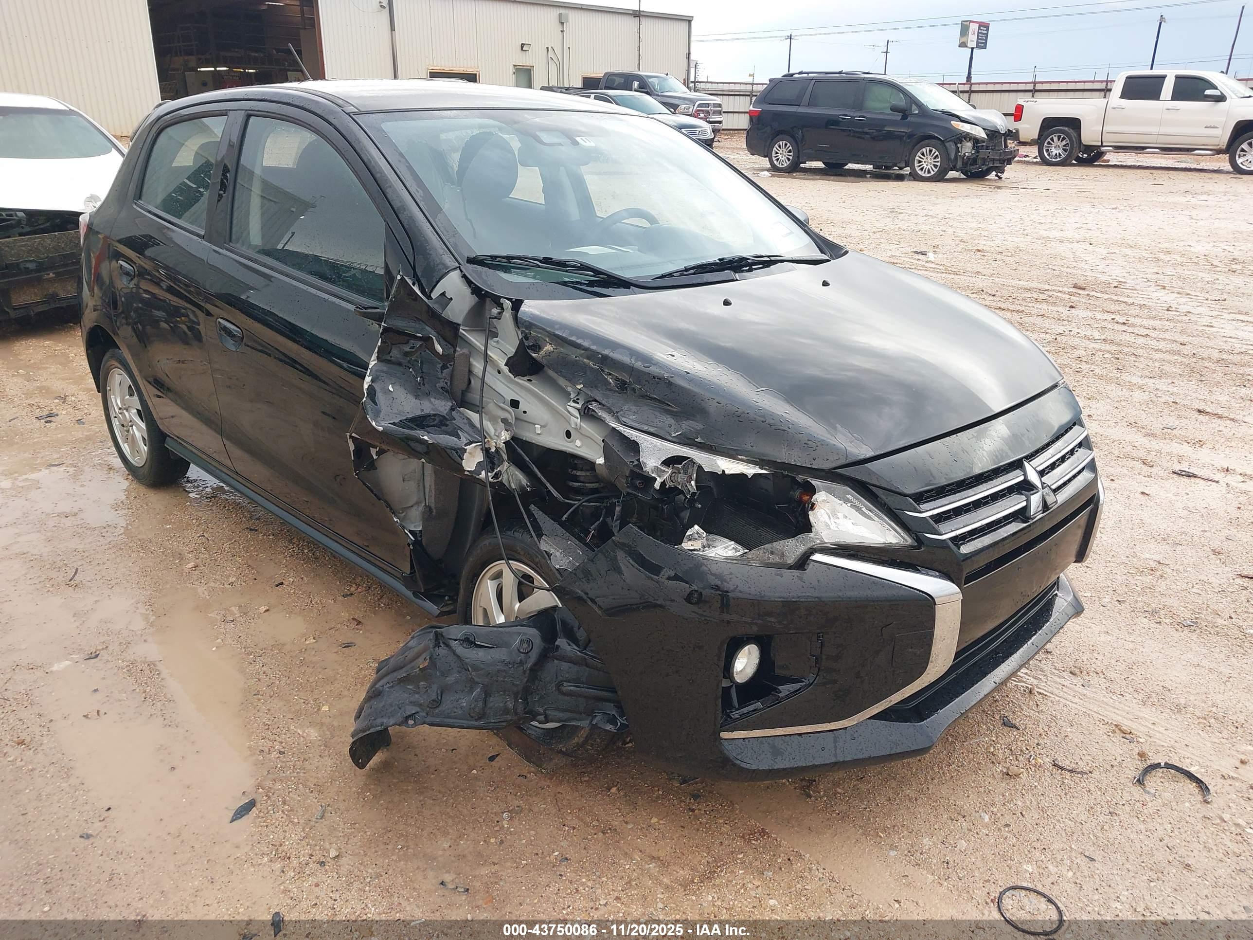 MITSUBISHI MIRAGE image 6