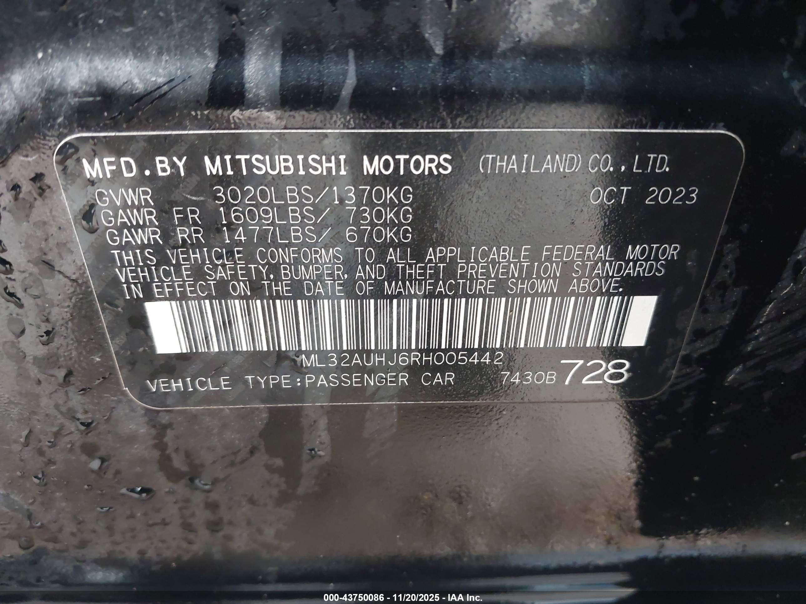 MITSUBISHI MIRAGE image 9