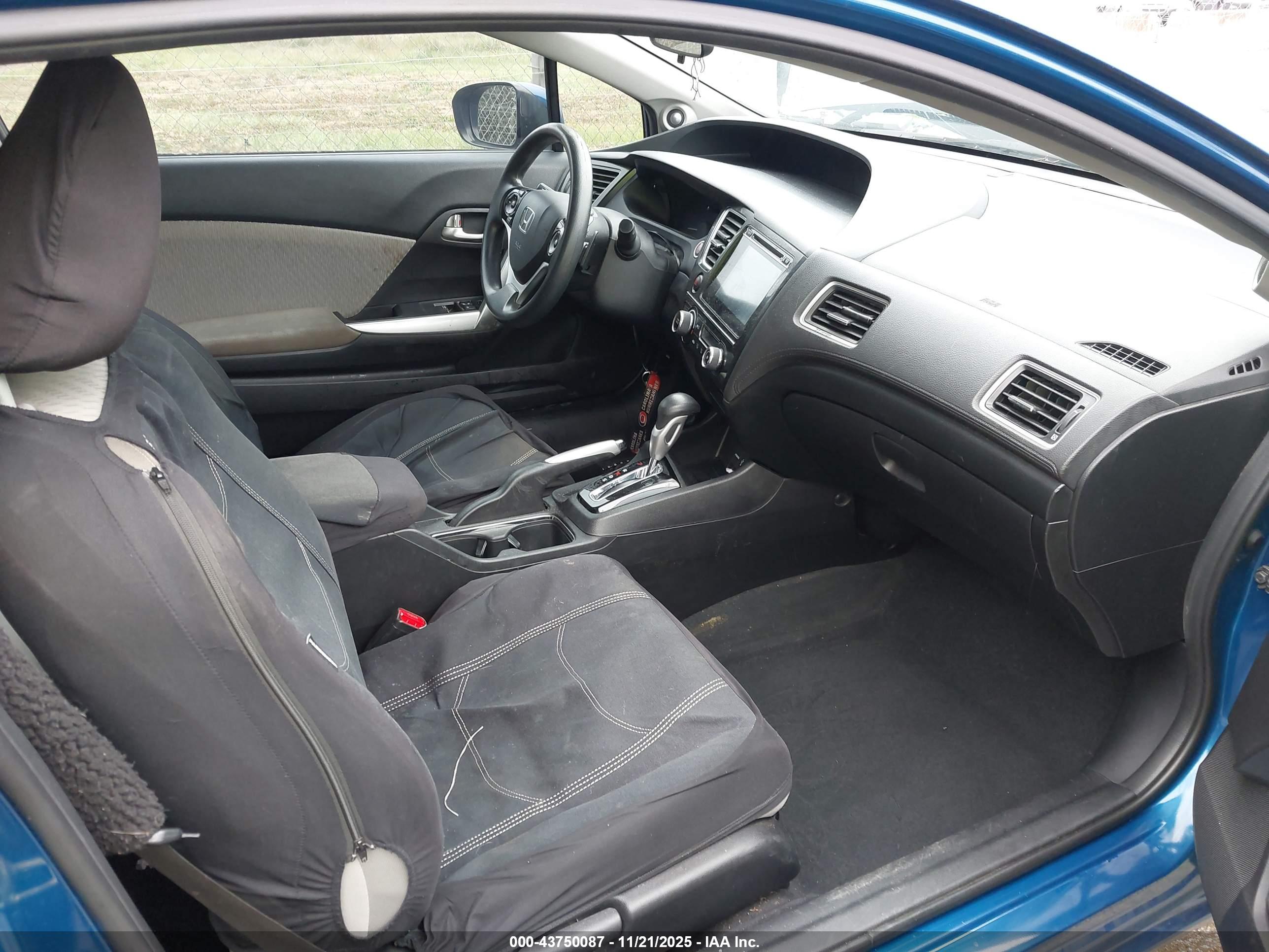 HONDA CIVIC image 5