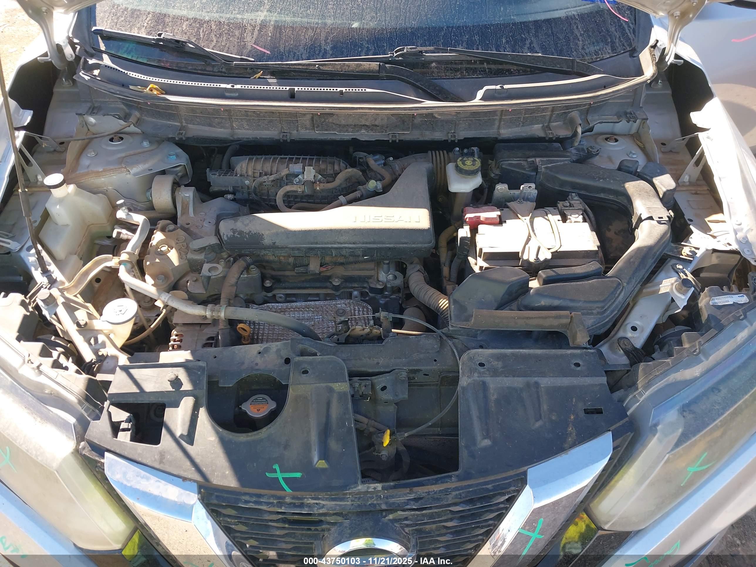 NISSAN ROGUE image 10