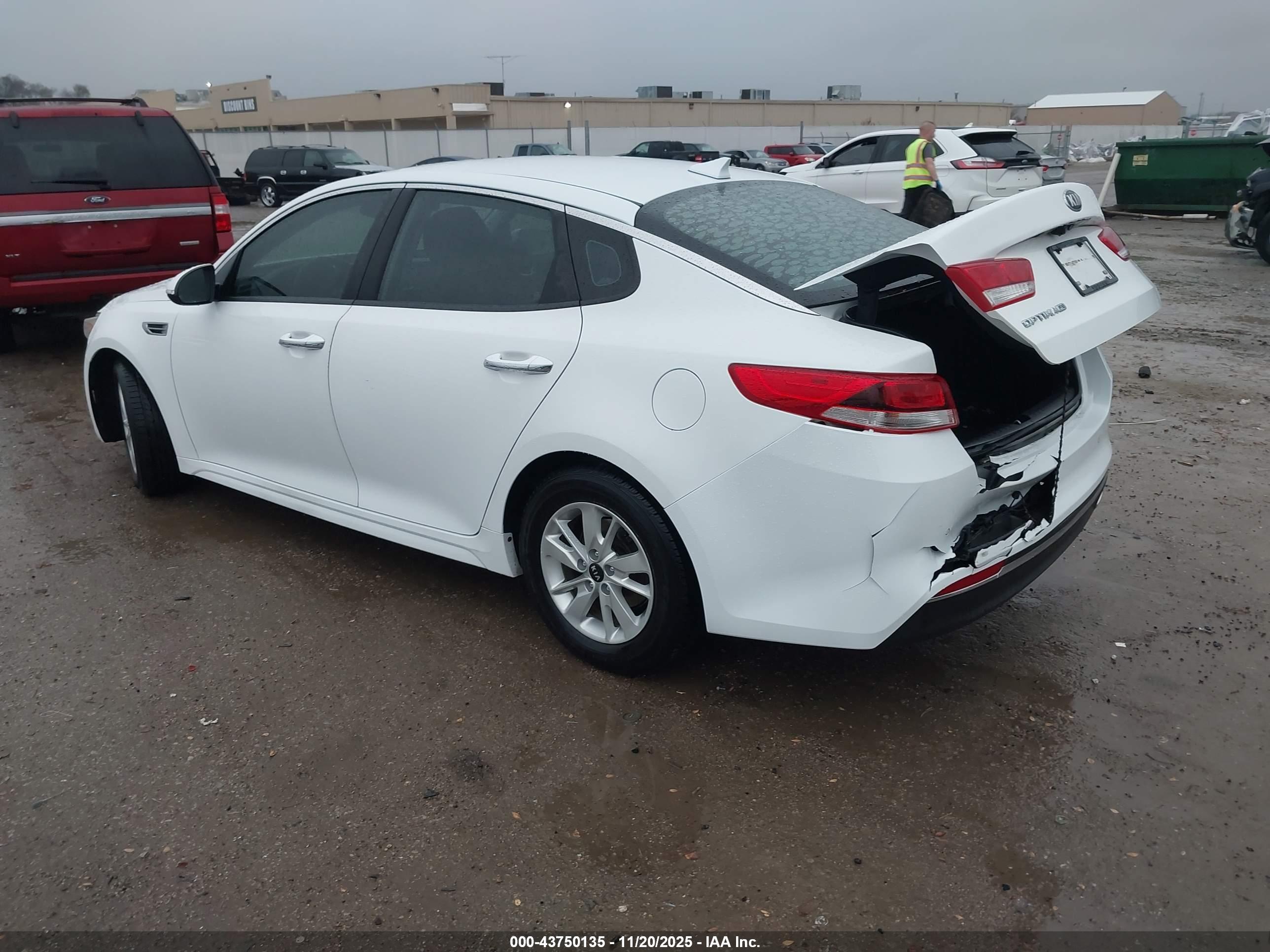 KIA OPTIMA image 3