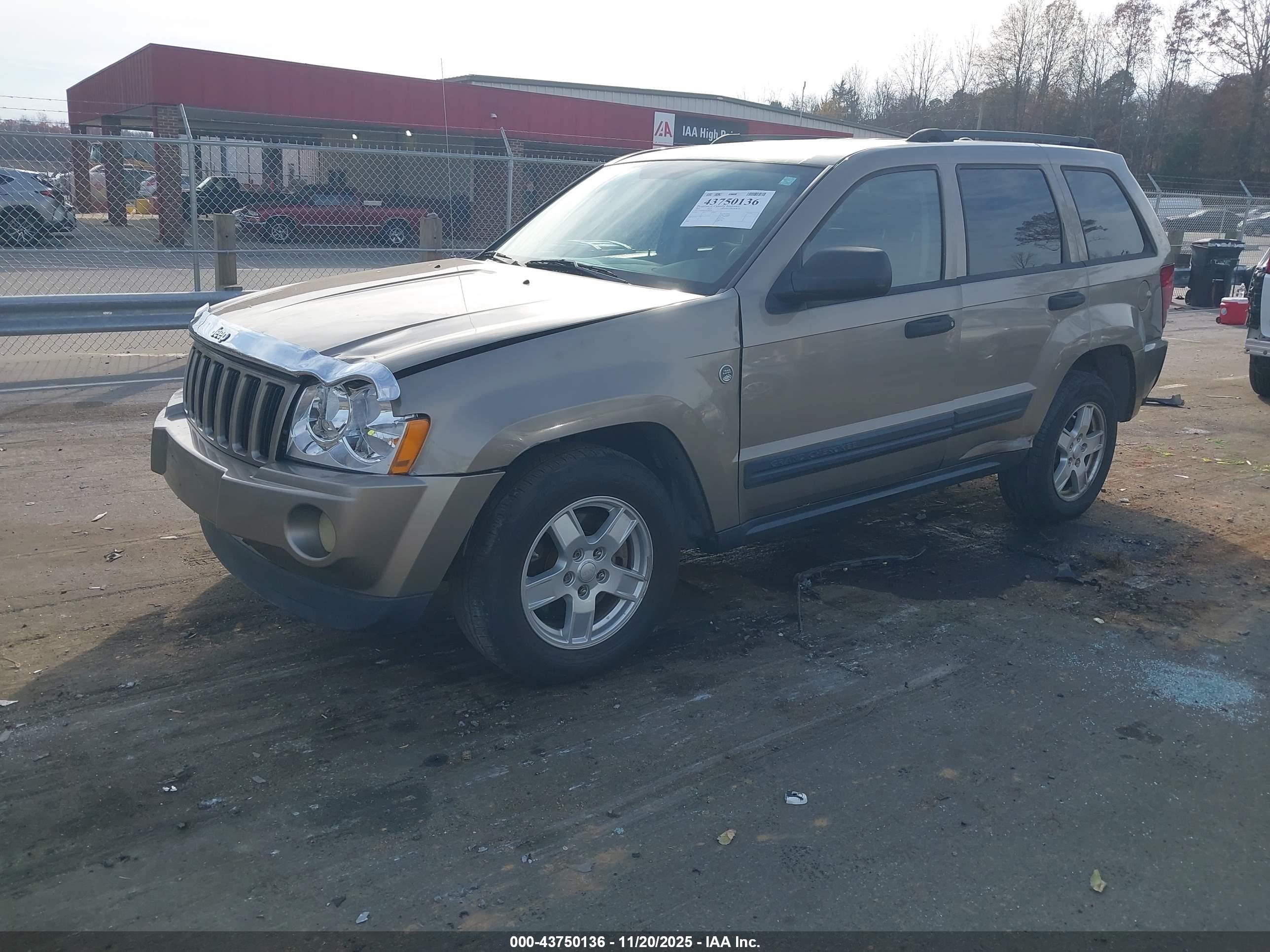 JEEP GRAND image 2