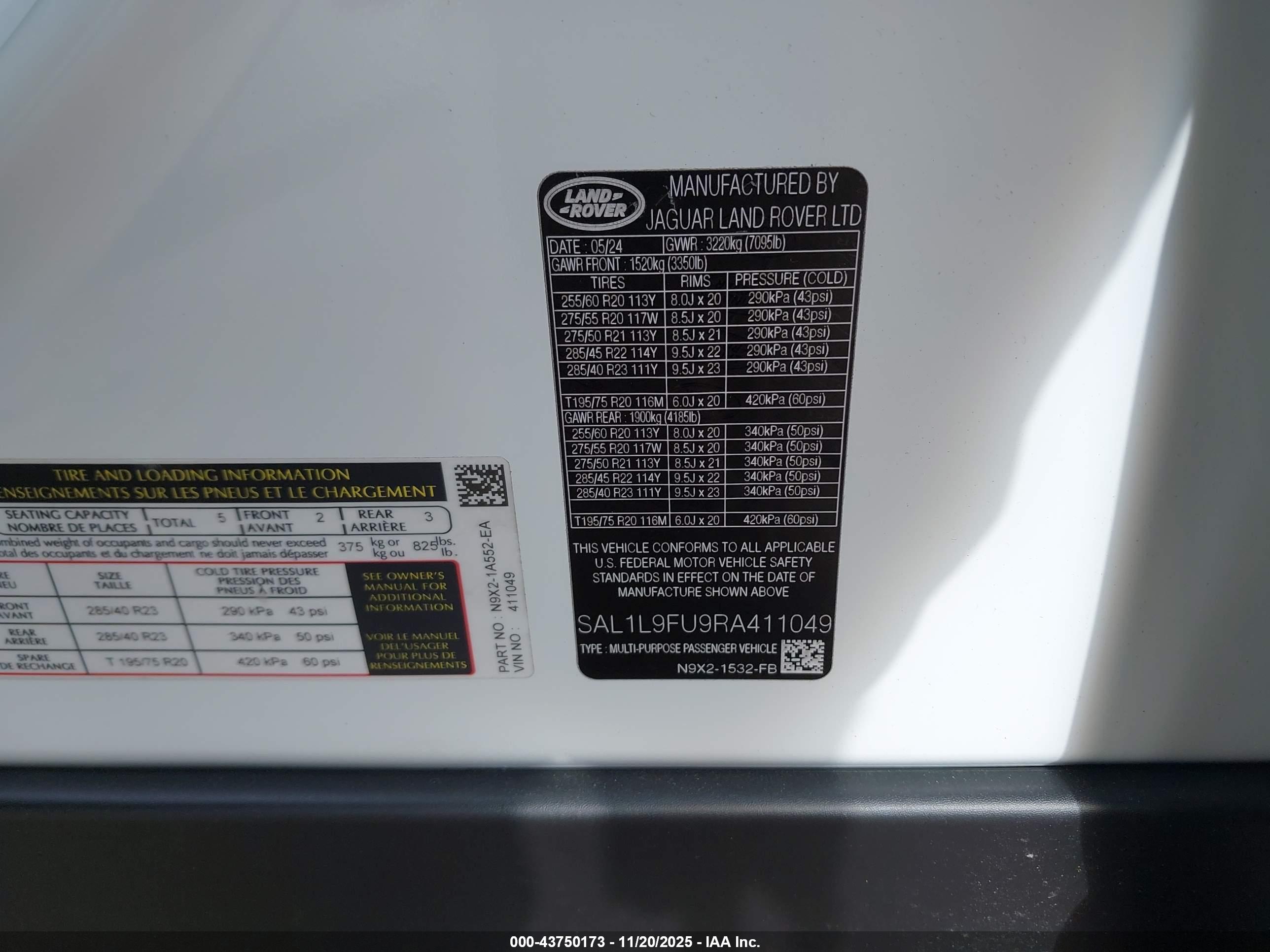 LAND ROVER image 9