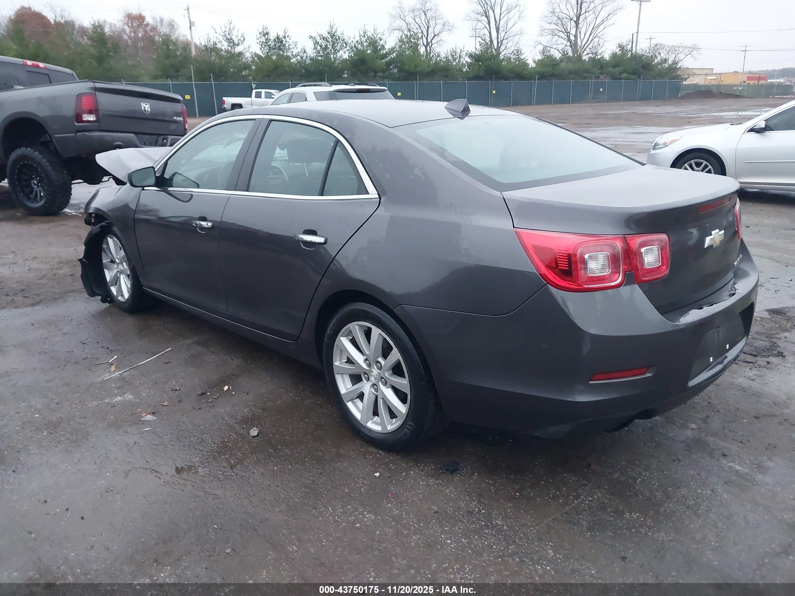 CHEVROLET MALIBU image 3