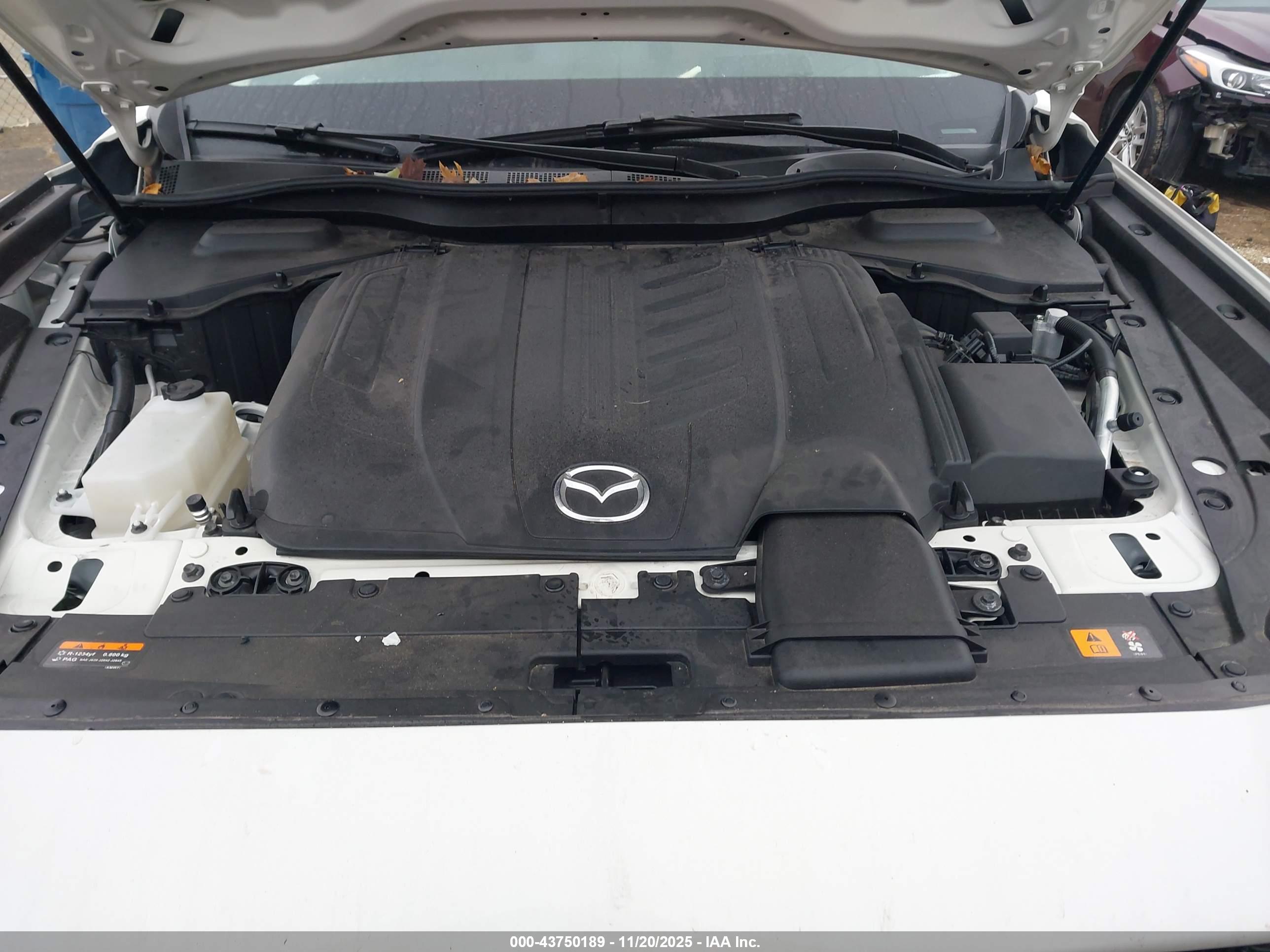 MAZDA CX-90 image 10