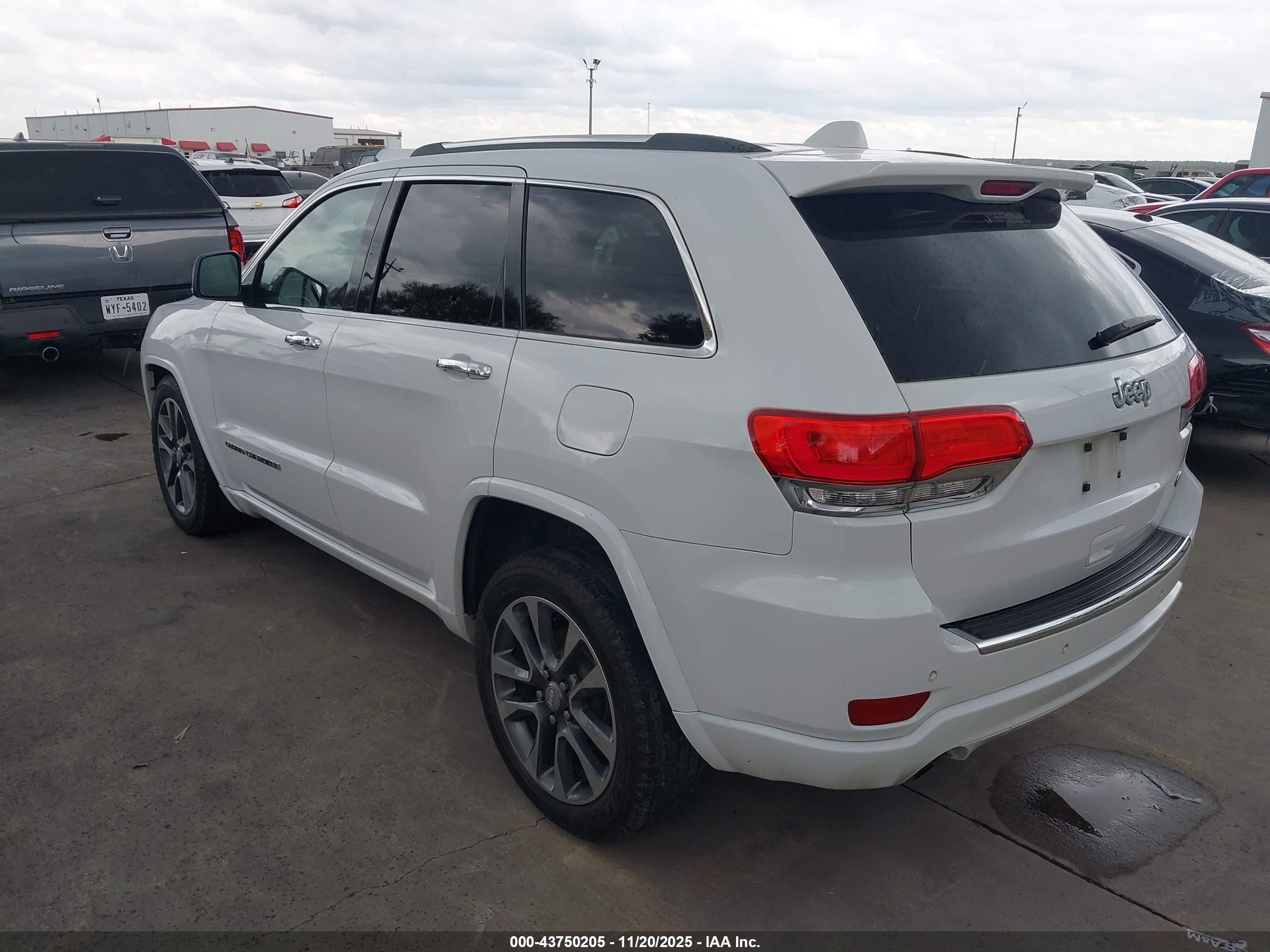 JEEP GRAND image 3