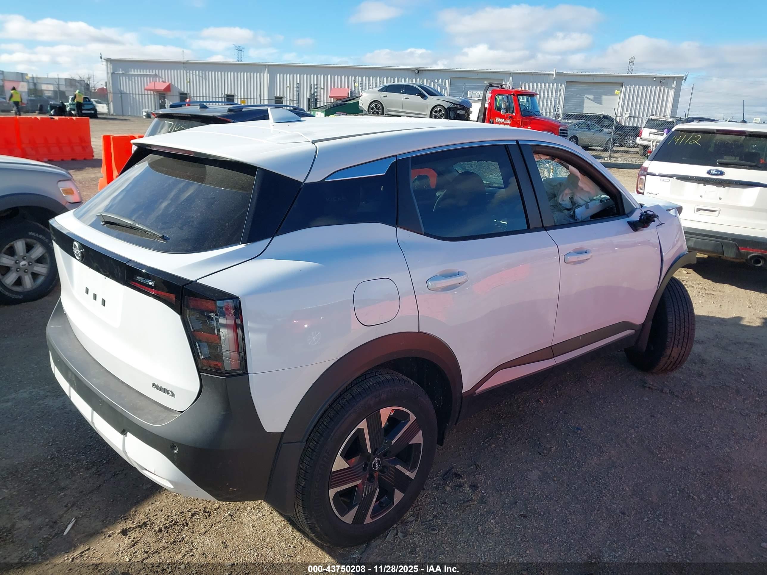 NISSAN KICKS image 4
