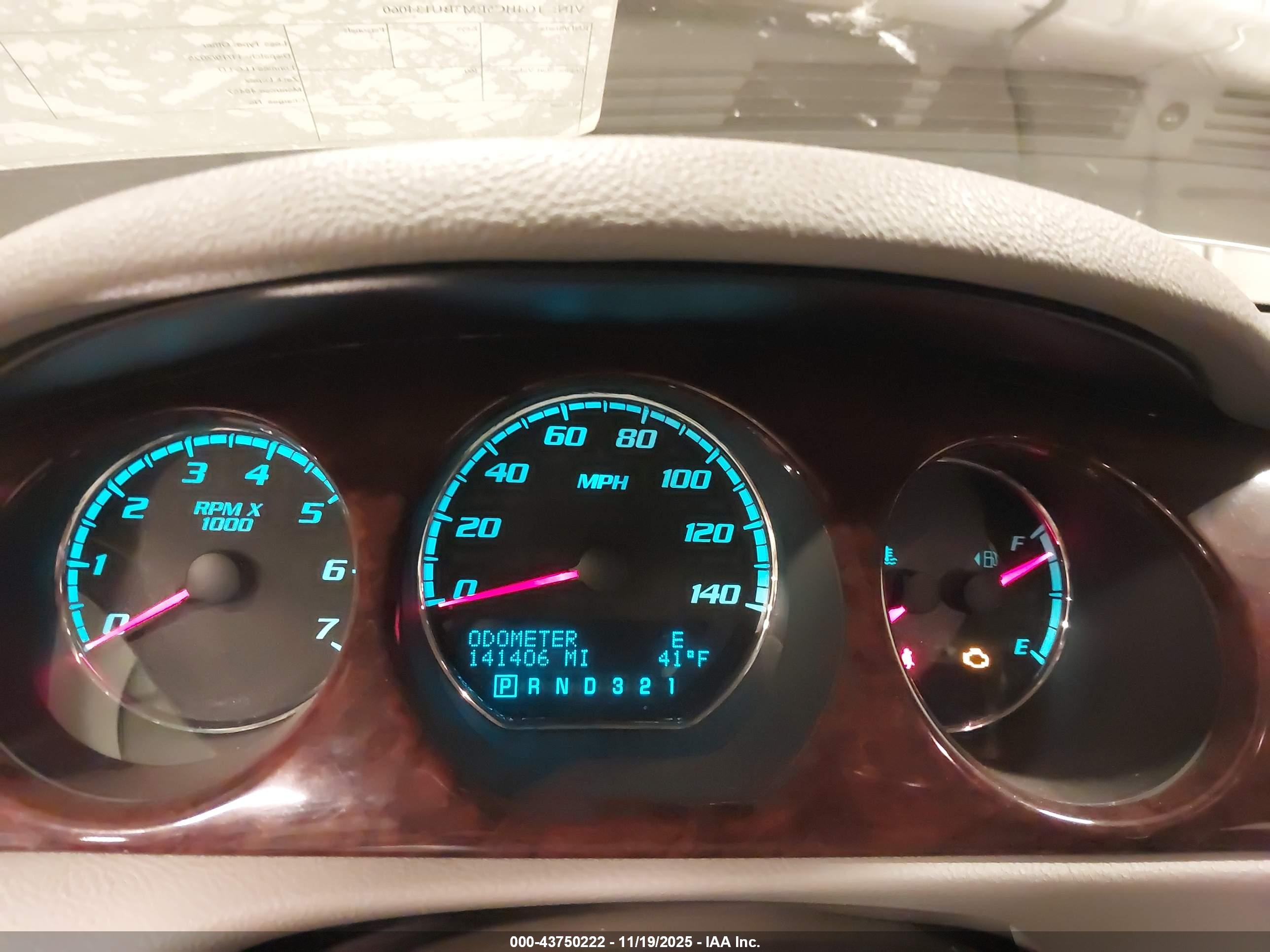 BUICK LUCERNE image 7