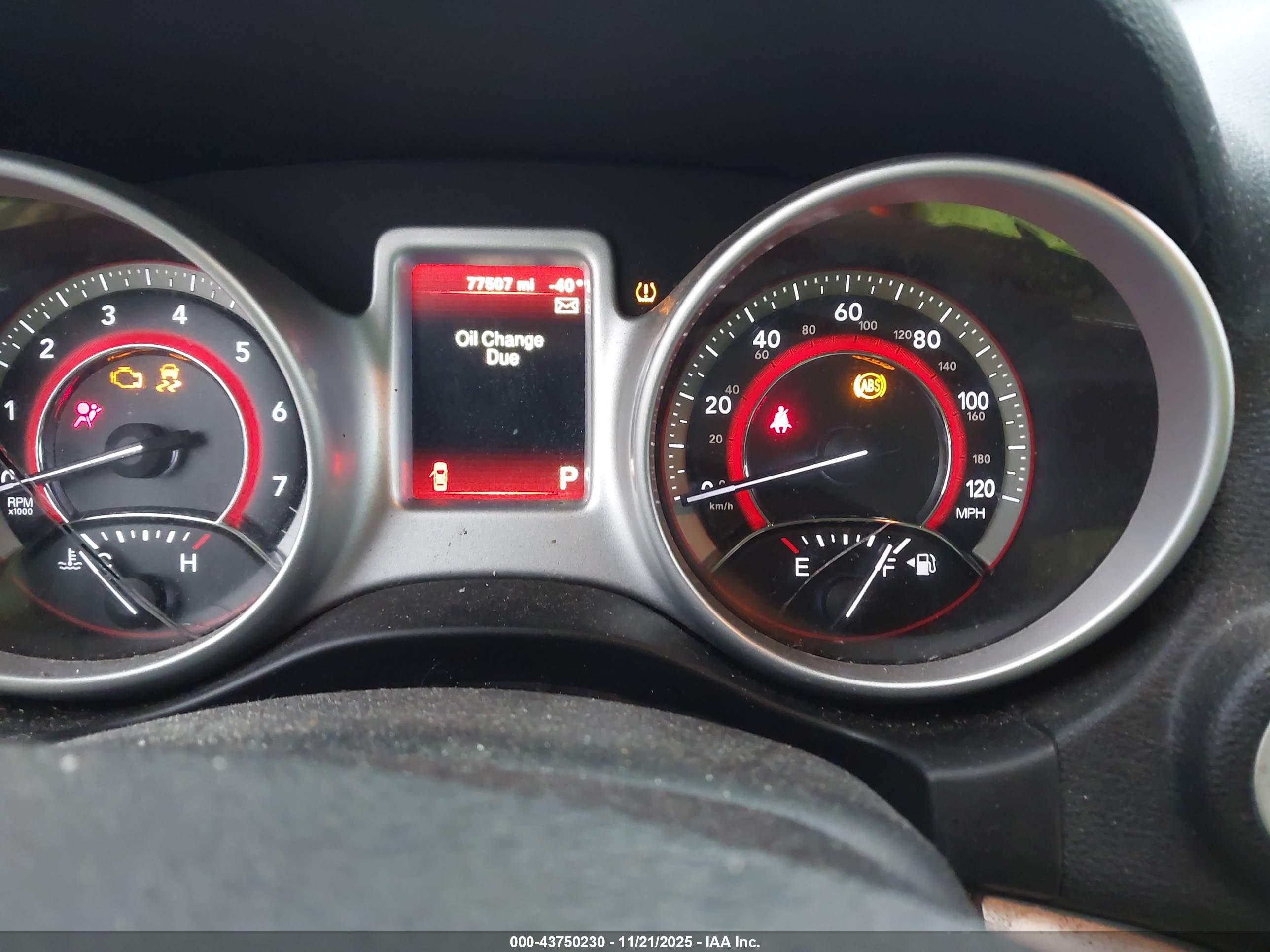 DODGE JOURNEY image 7