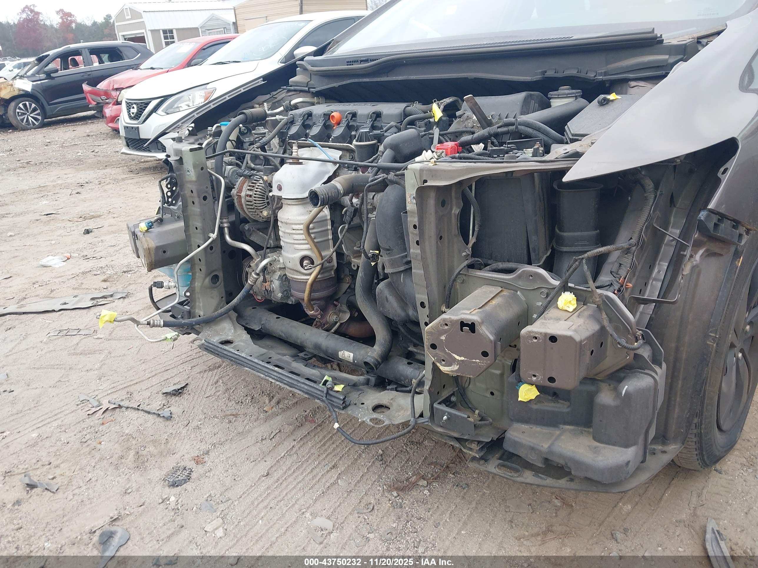 HONDA CIVIC image 6