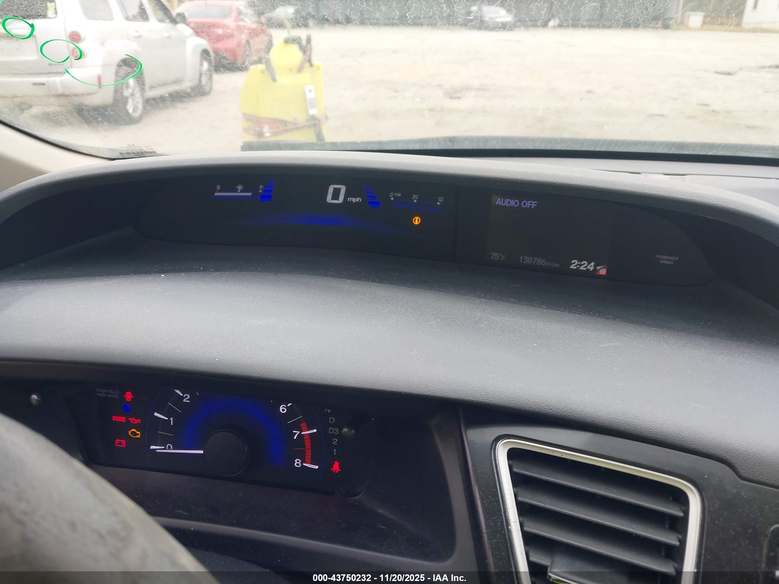 HONDA CIVIC image 7