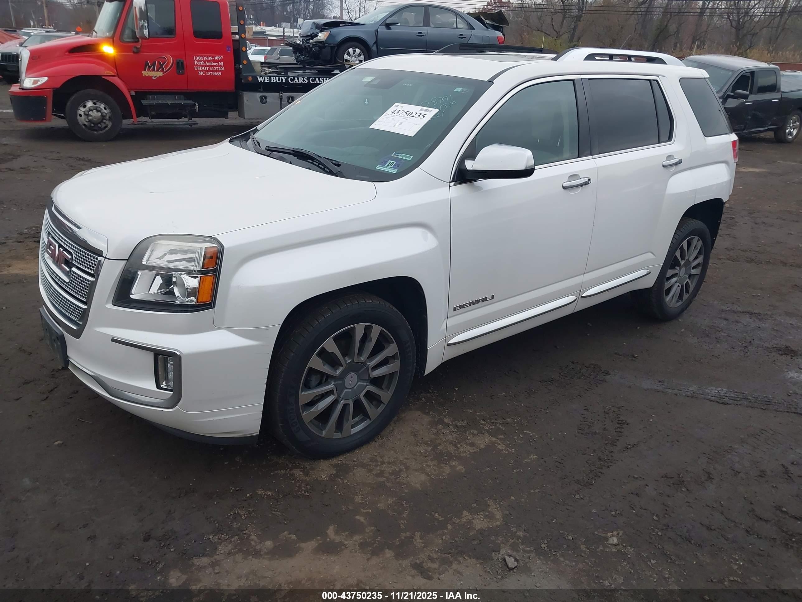 GMC TERRAIN image 2