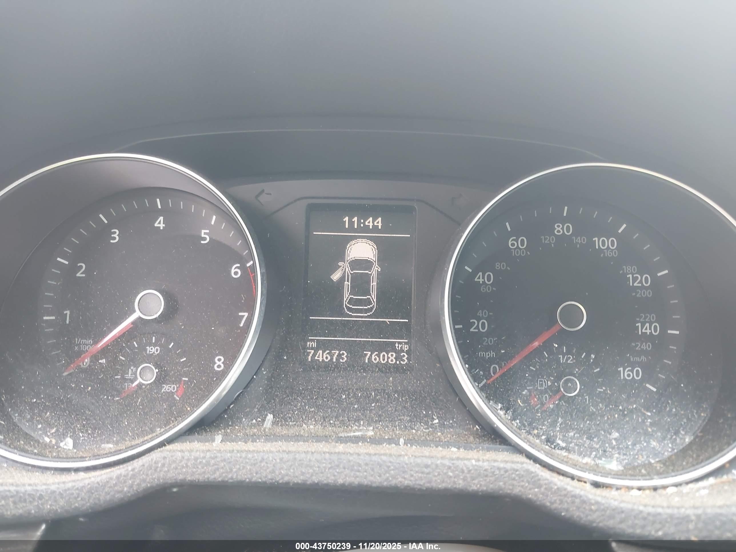 VOLKSWAGEN PASSAT image 7