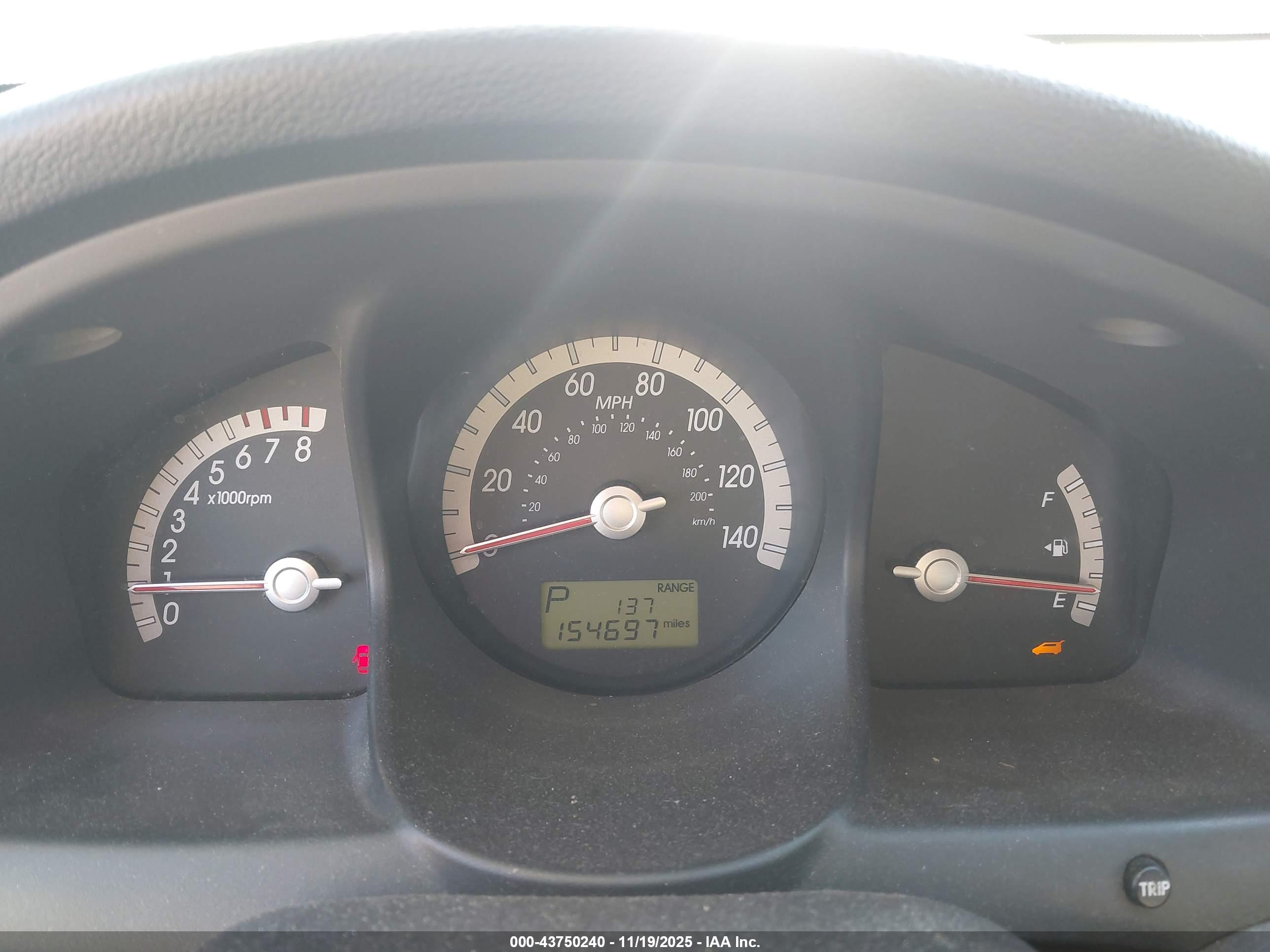 KIA SPORTAGE image 7