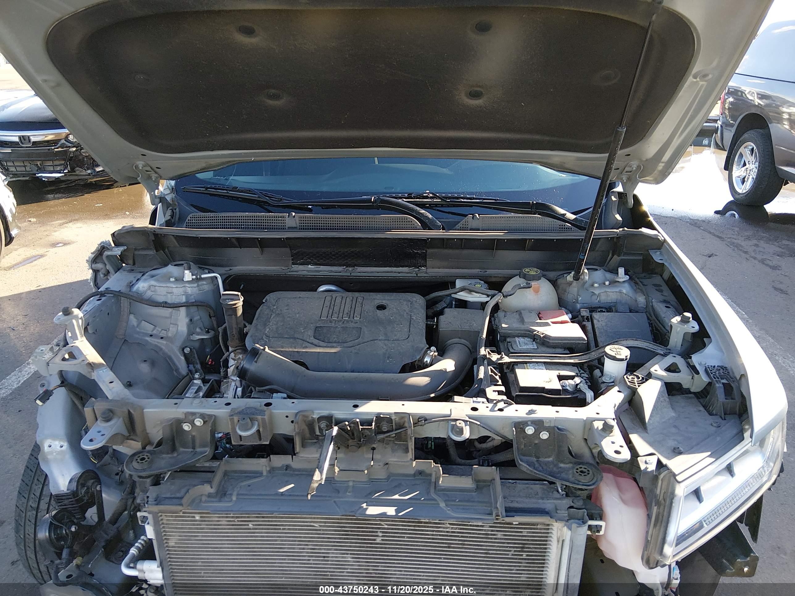 GMC ACADIA image 10