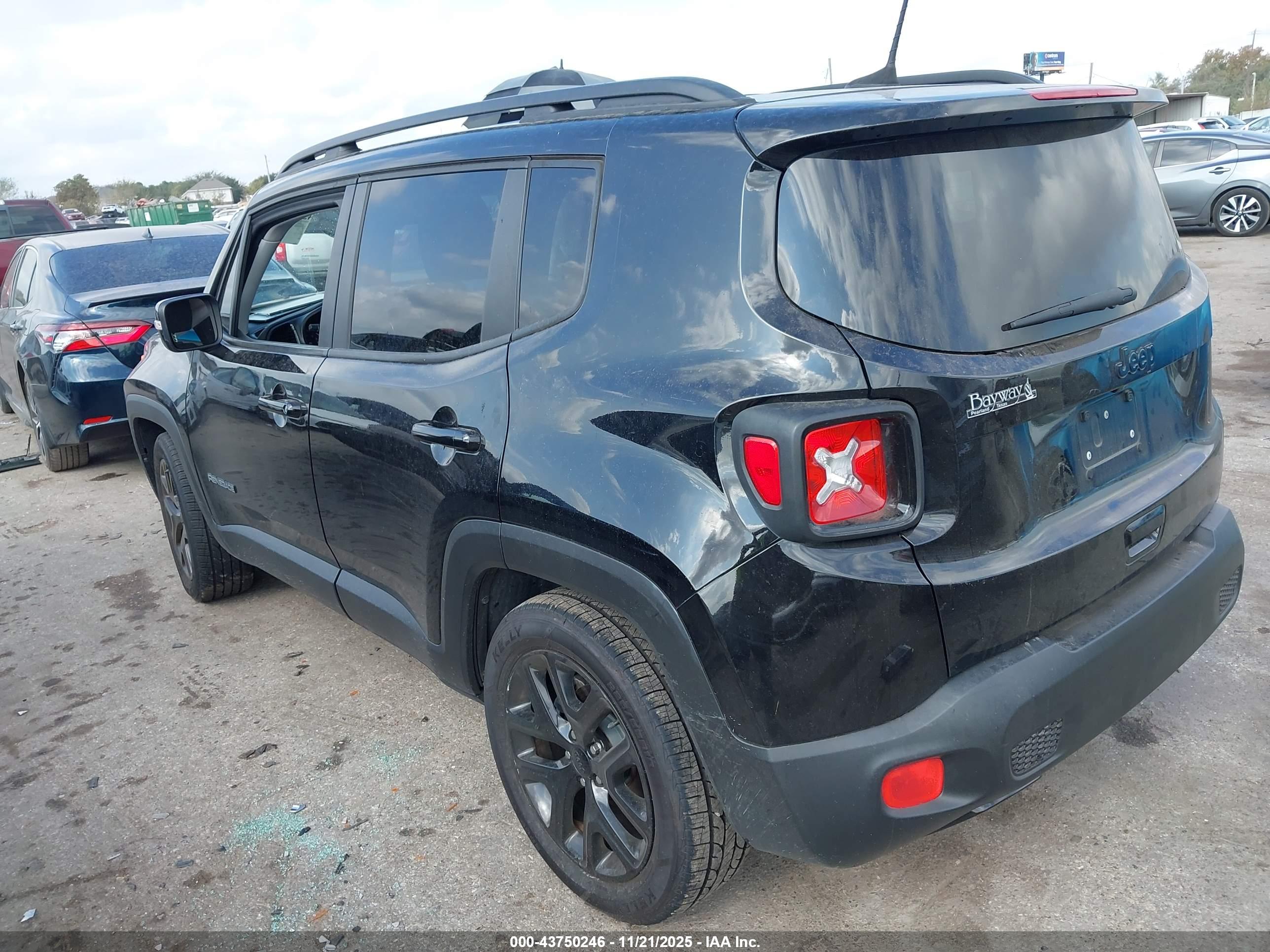 JEEP RENEGADE image 3