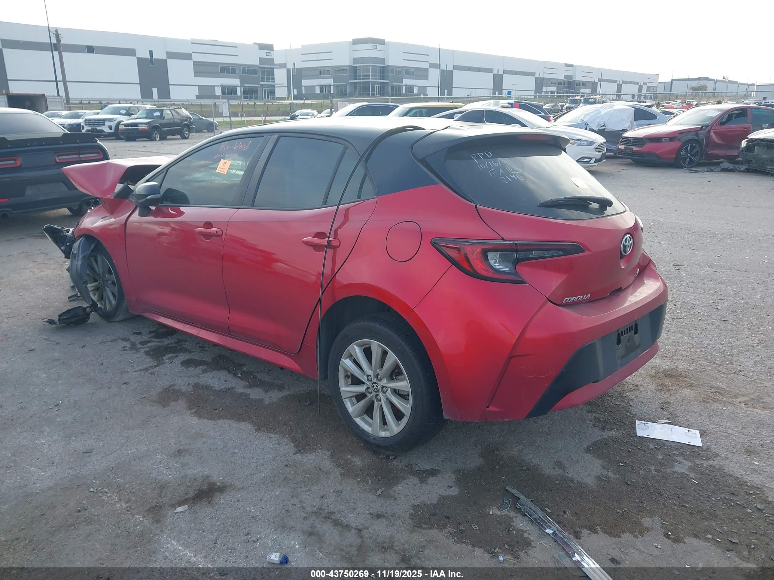 TOYOTA COROLLA image 3