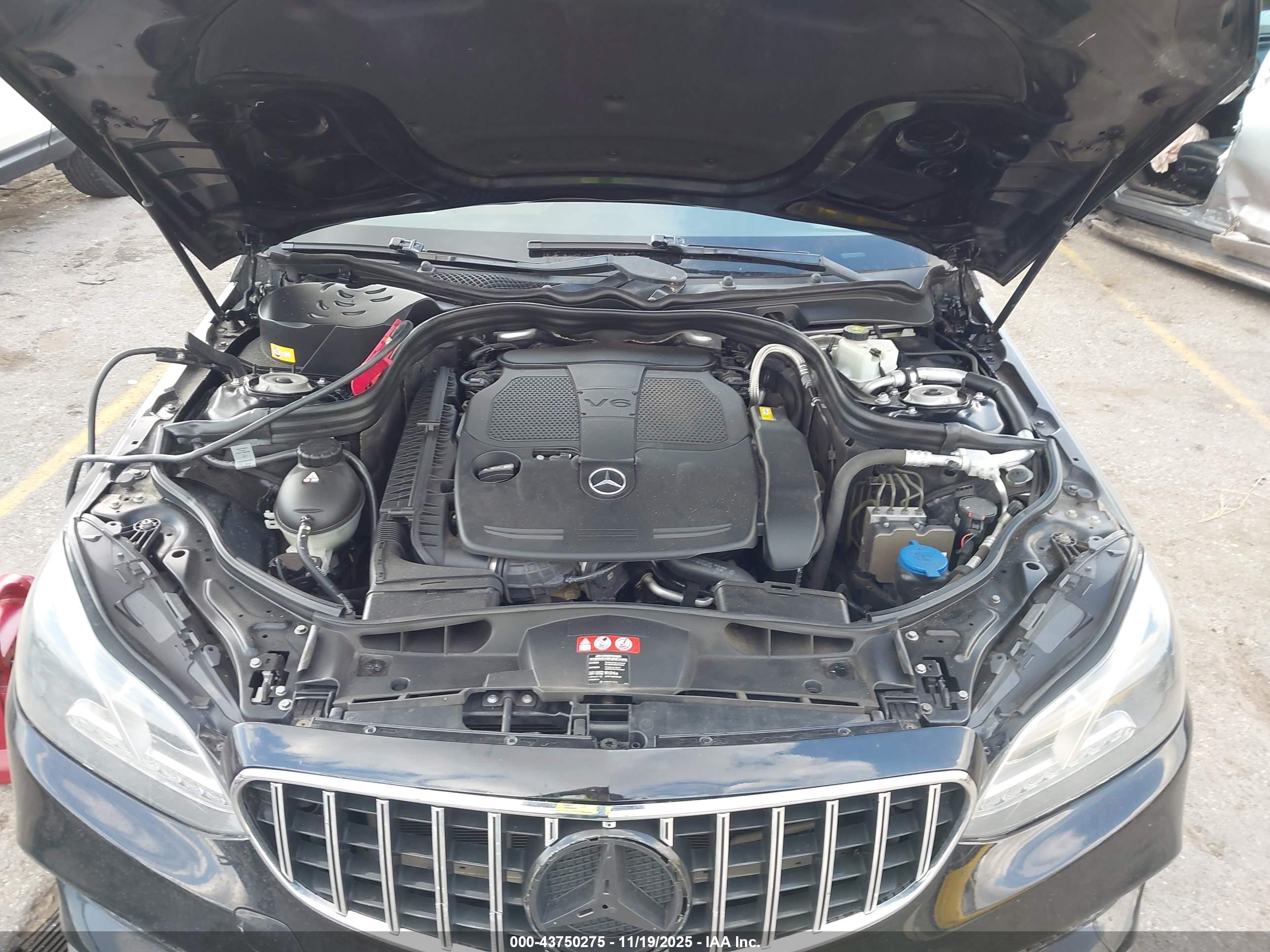 MERCEDES-BENZ E image 10