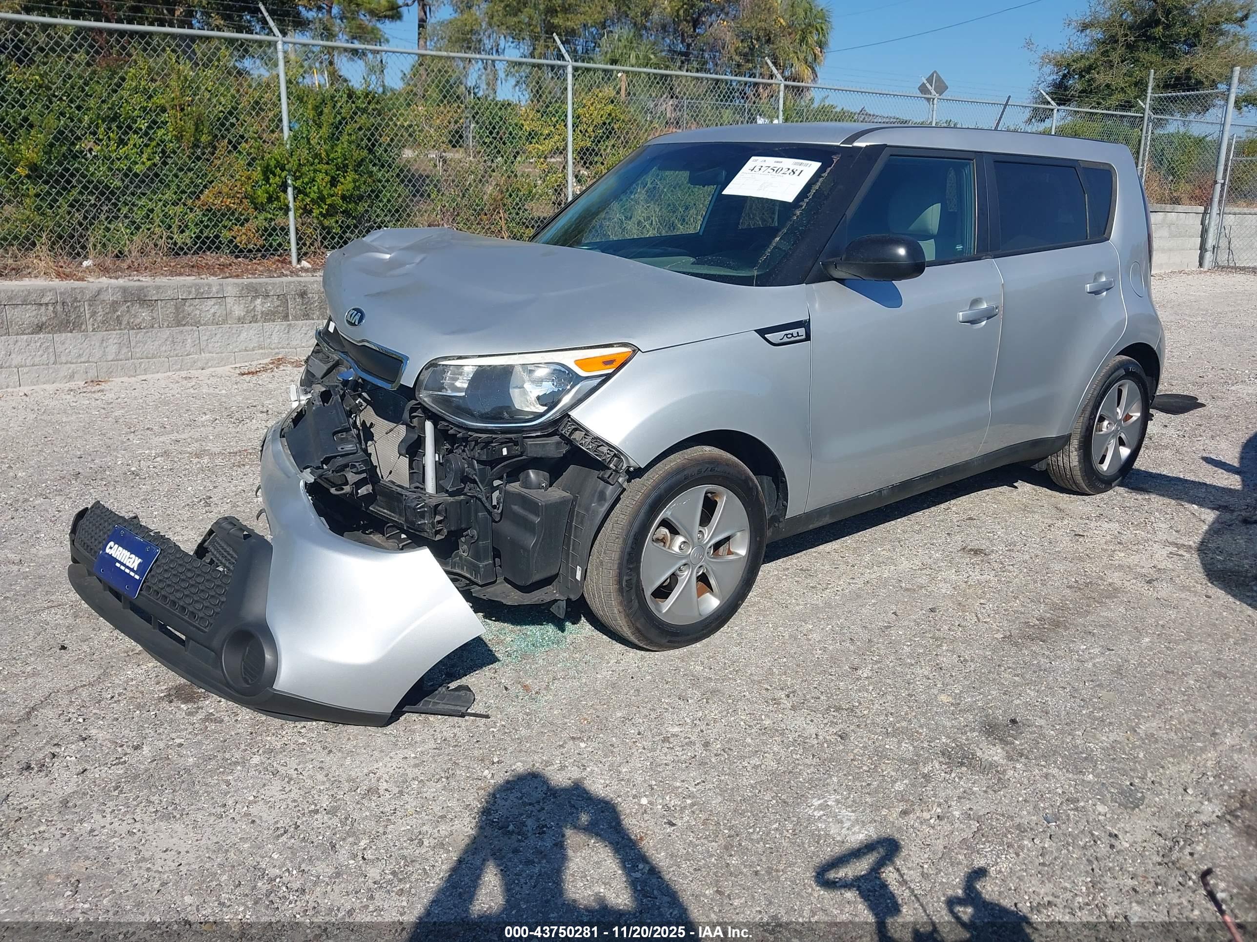 KIA SOUL image 2