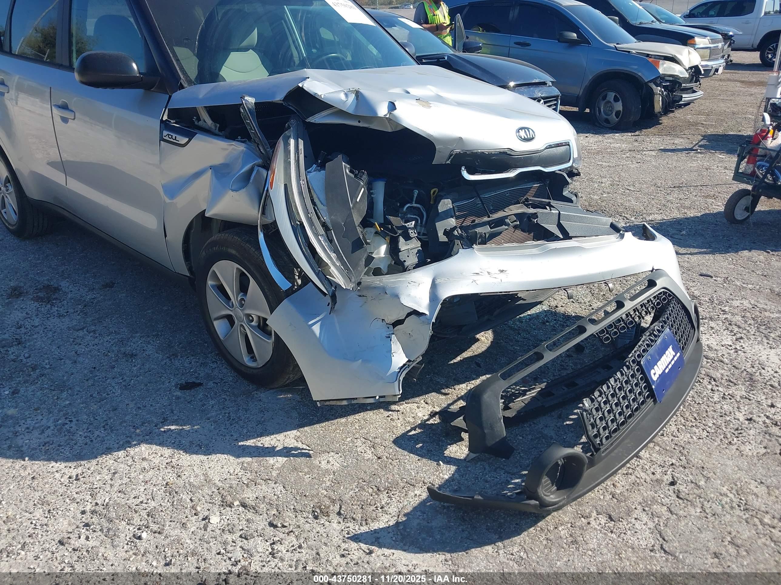 KIA SOUL image 6