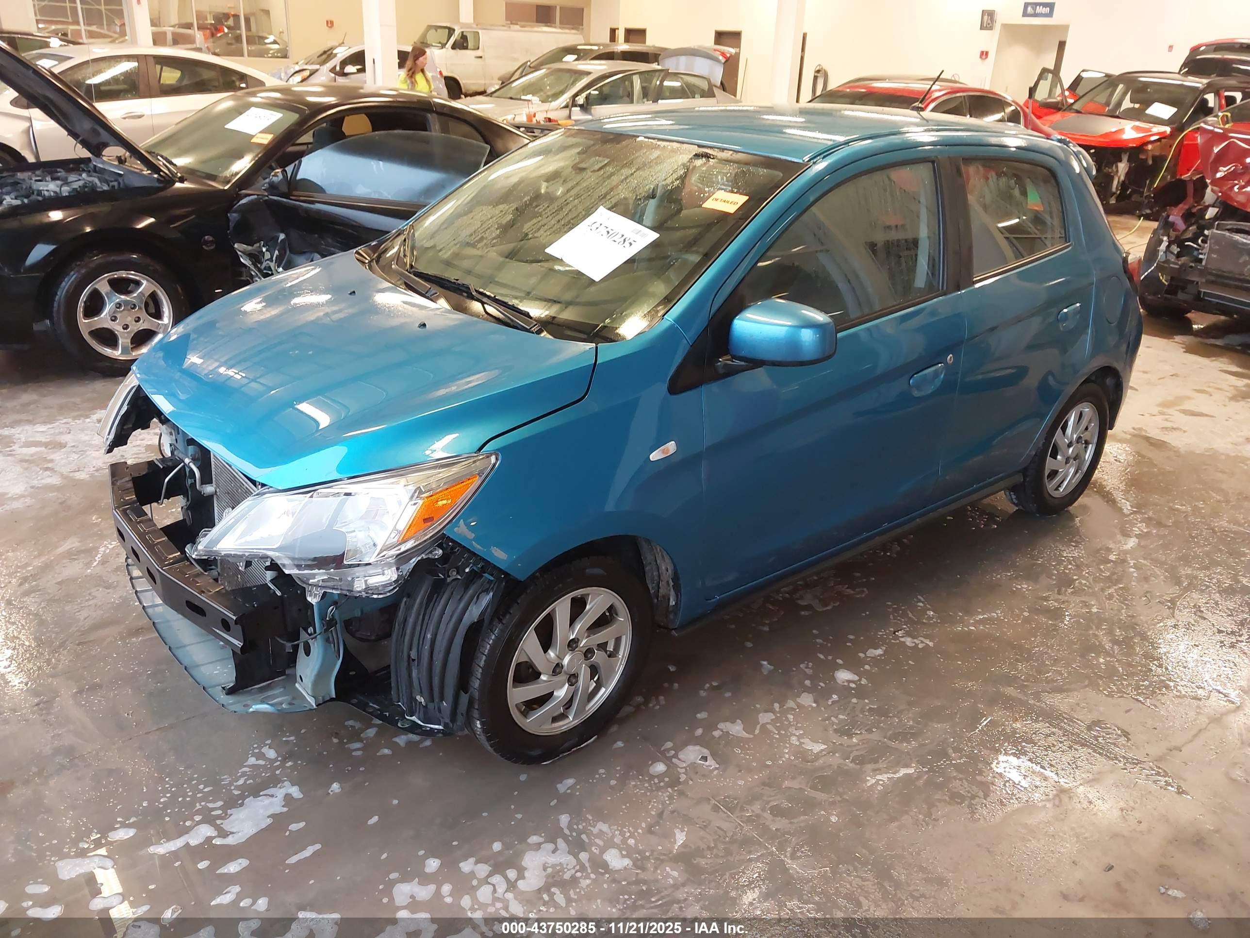 MITSUBISHI MIRAGE image 2