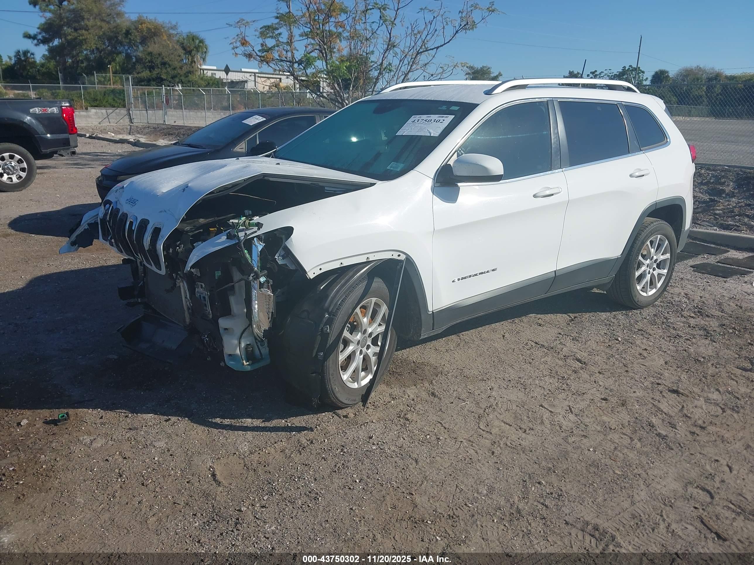 JEEP CHEROKEE image 2