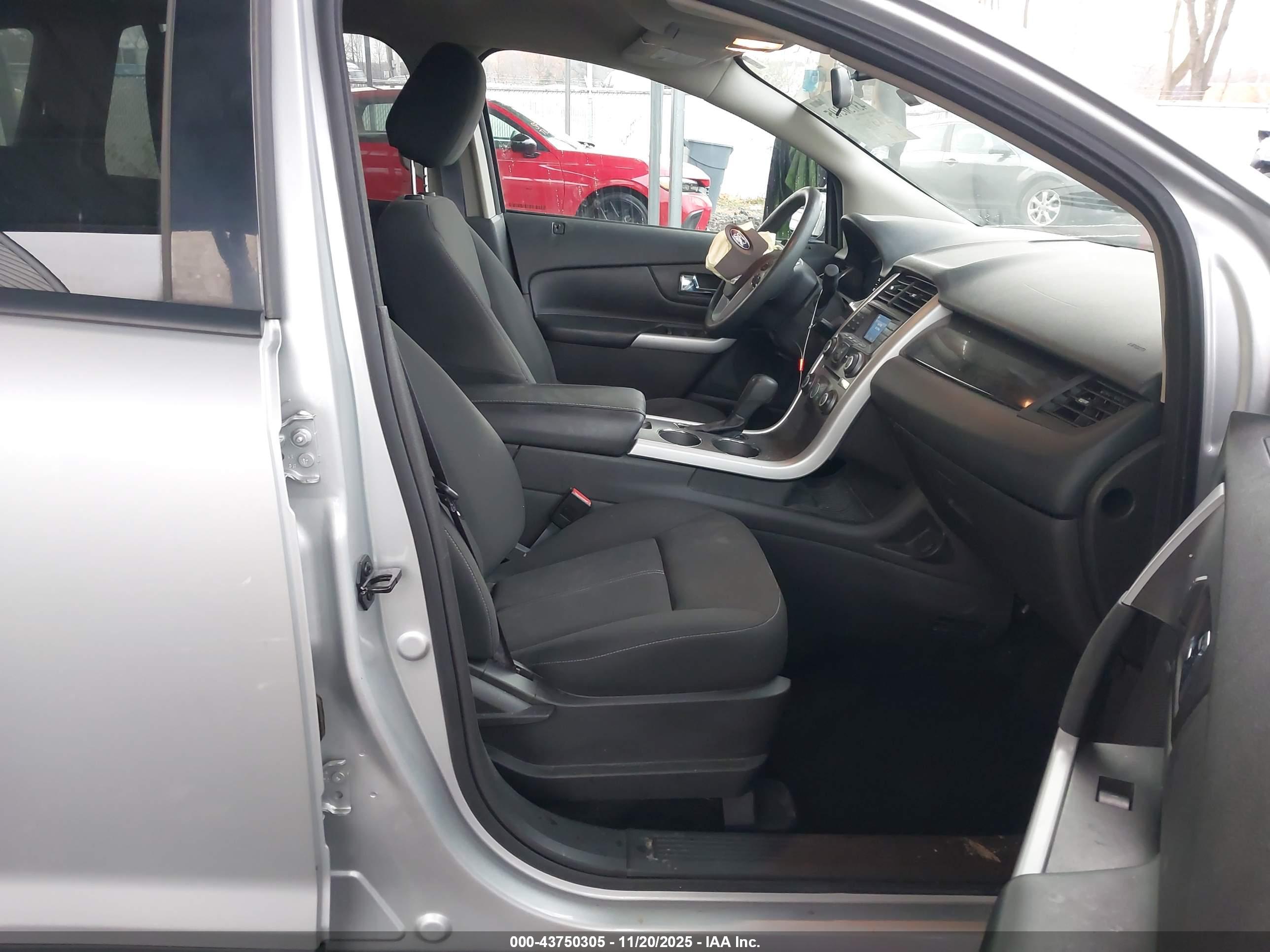 FORD EDGE image 5