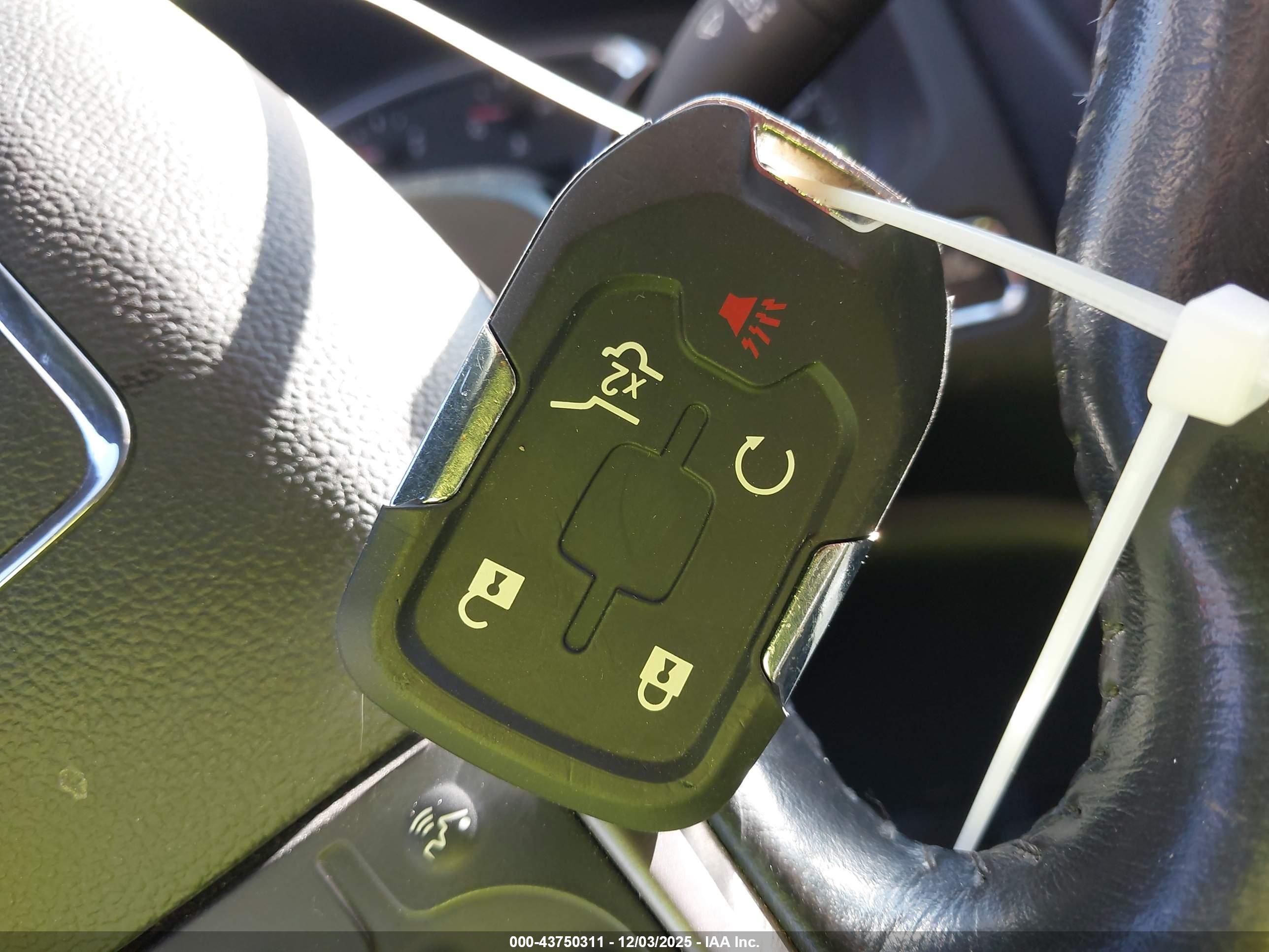 GMC ACADIA image 11