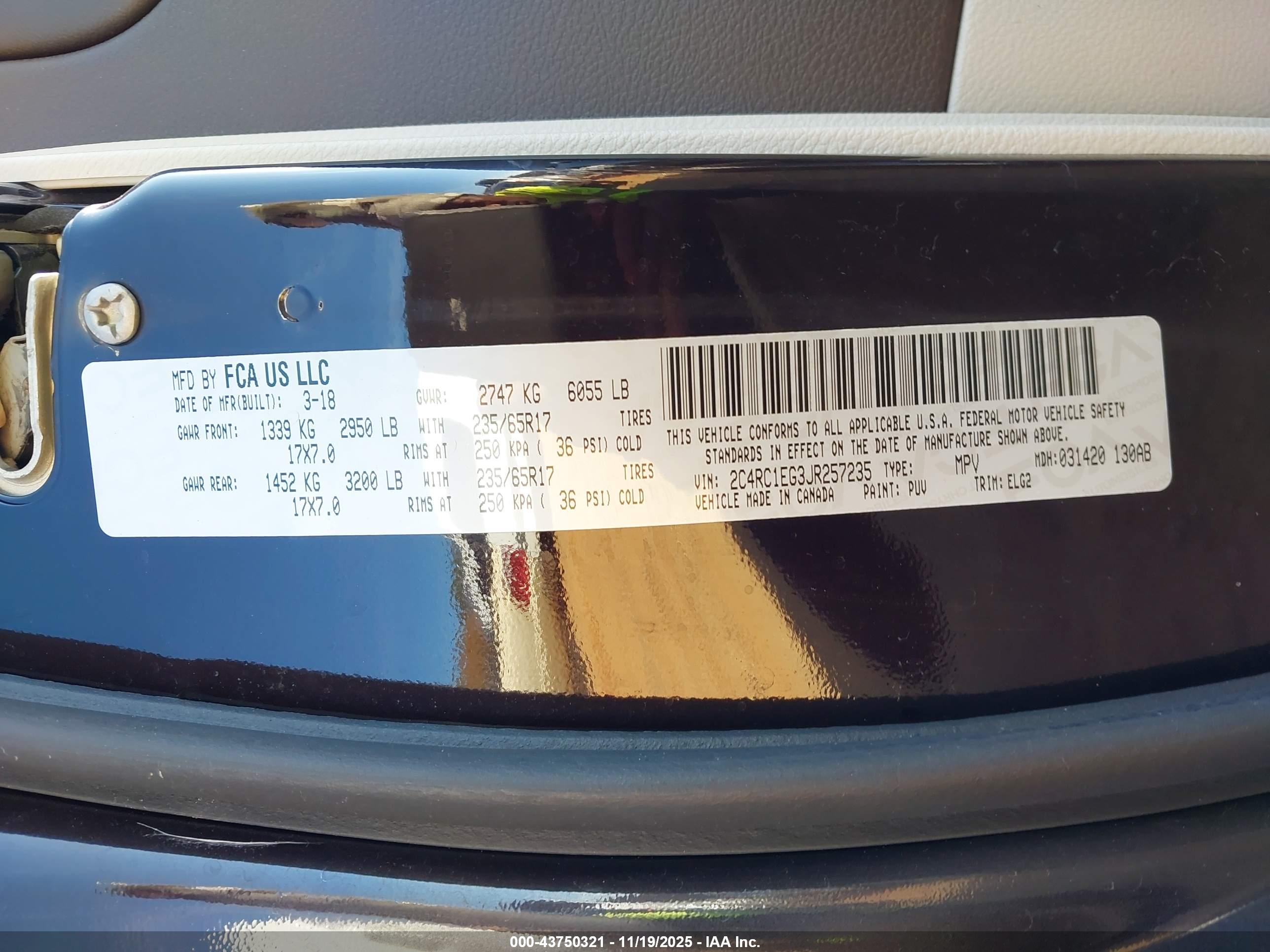 CHRYSLER PACIFICA image 9