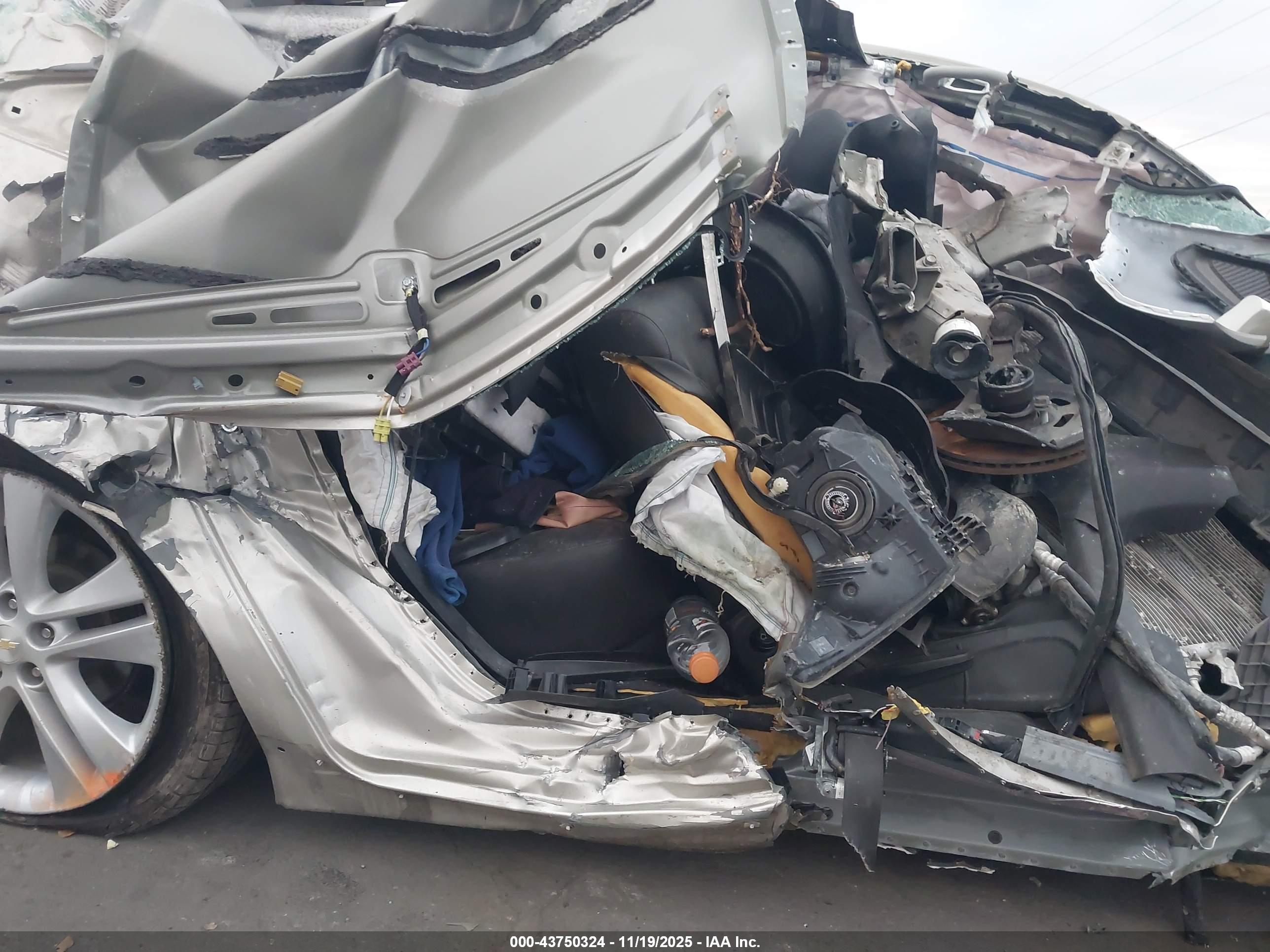 CHEVROLET CRUZE image 8