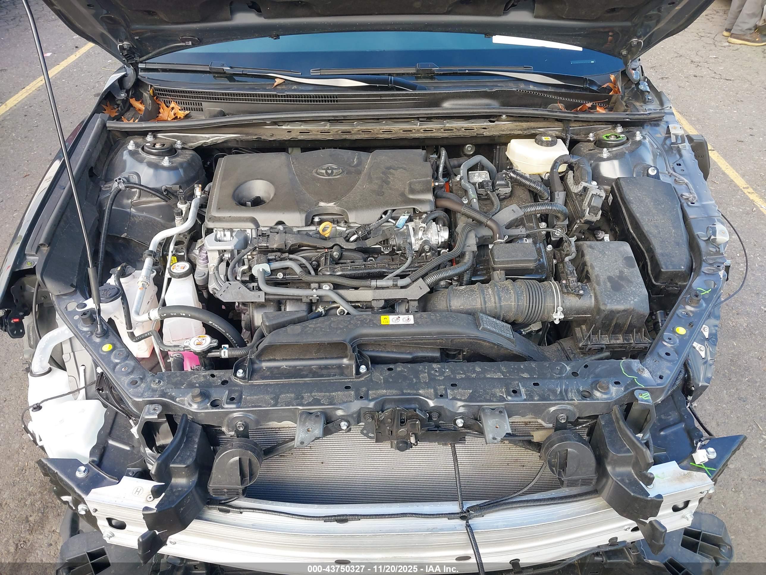 TOYOTA CAMRY image 10