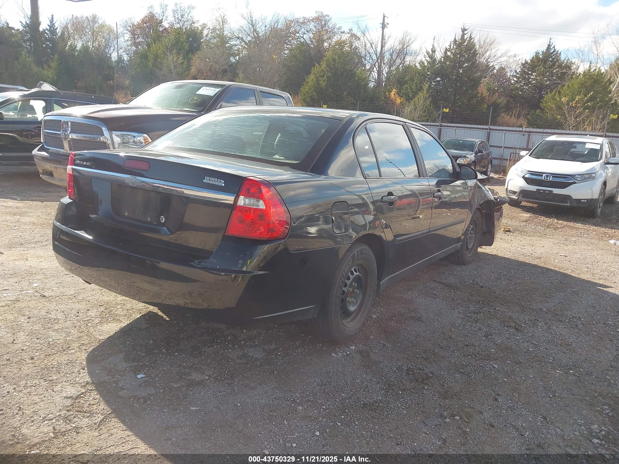 CHEVROLET MALIBU image 4