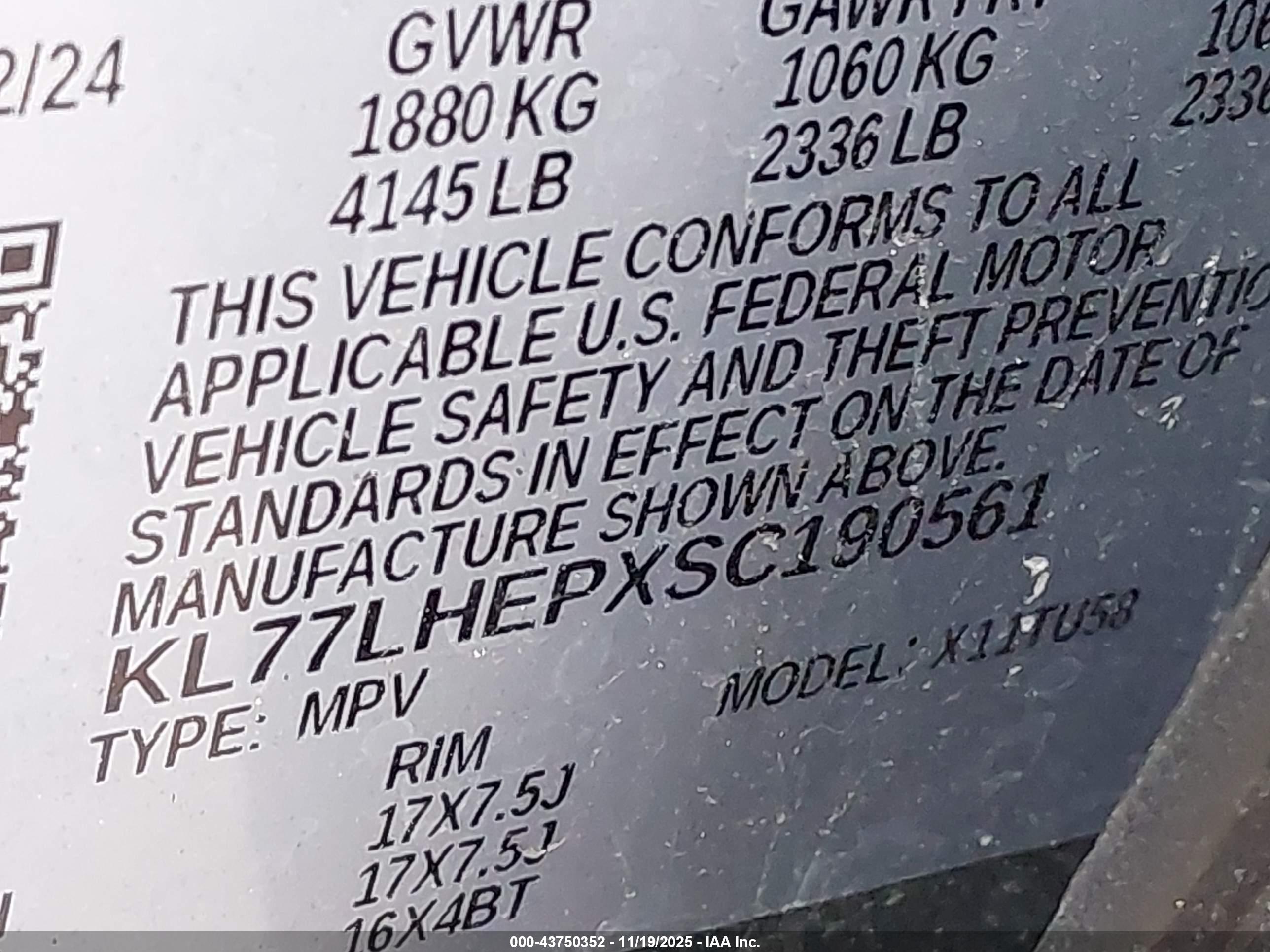 CHEVROLET TRAX image 9