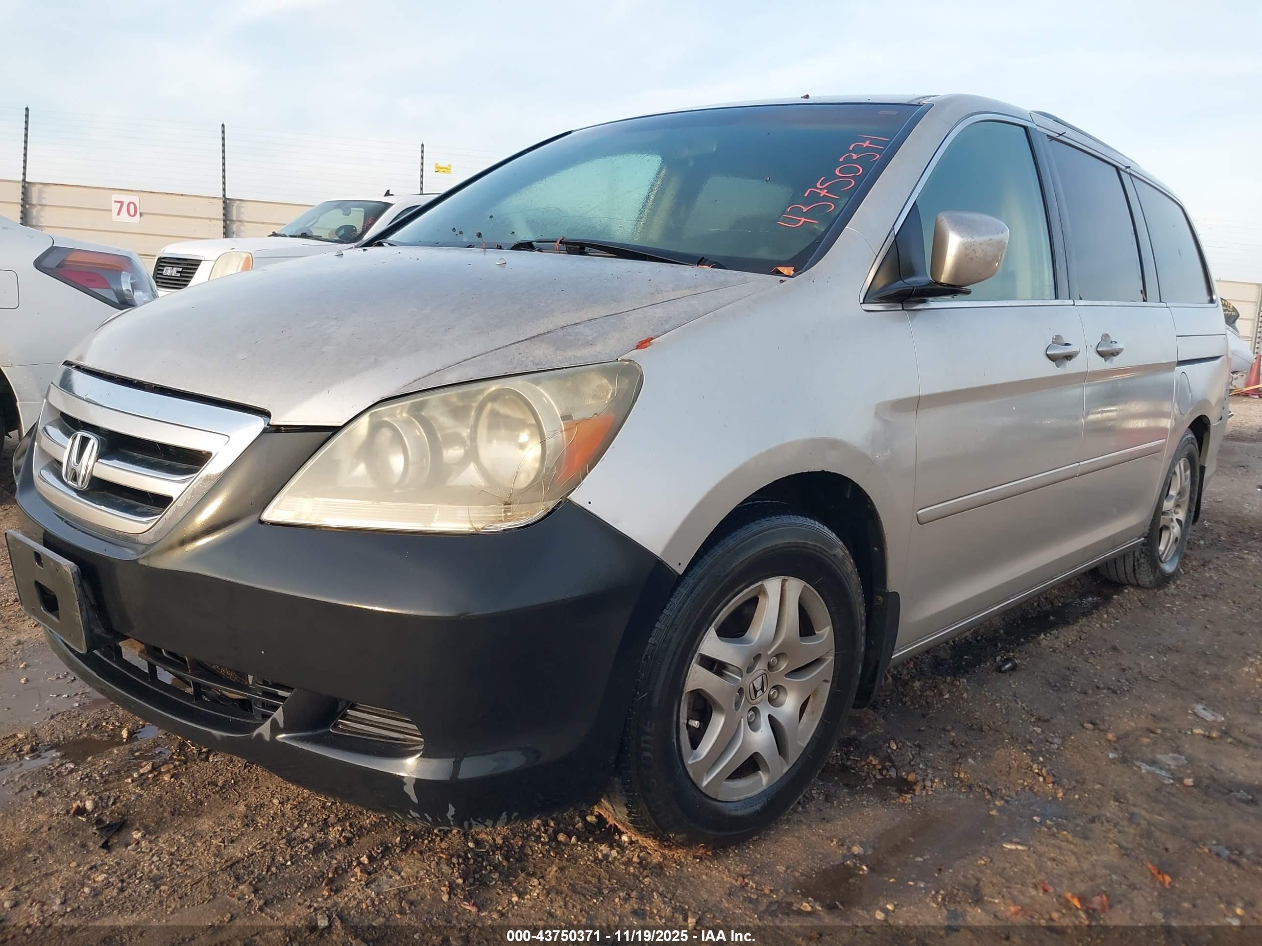 HONDA ODYSSEY image 2