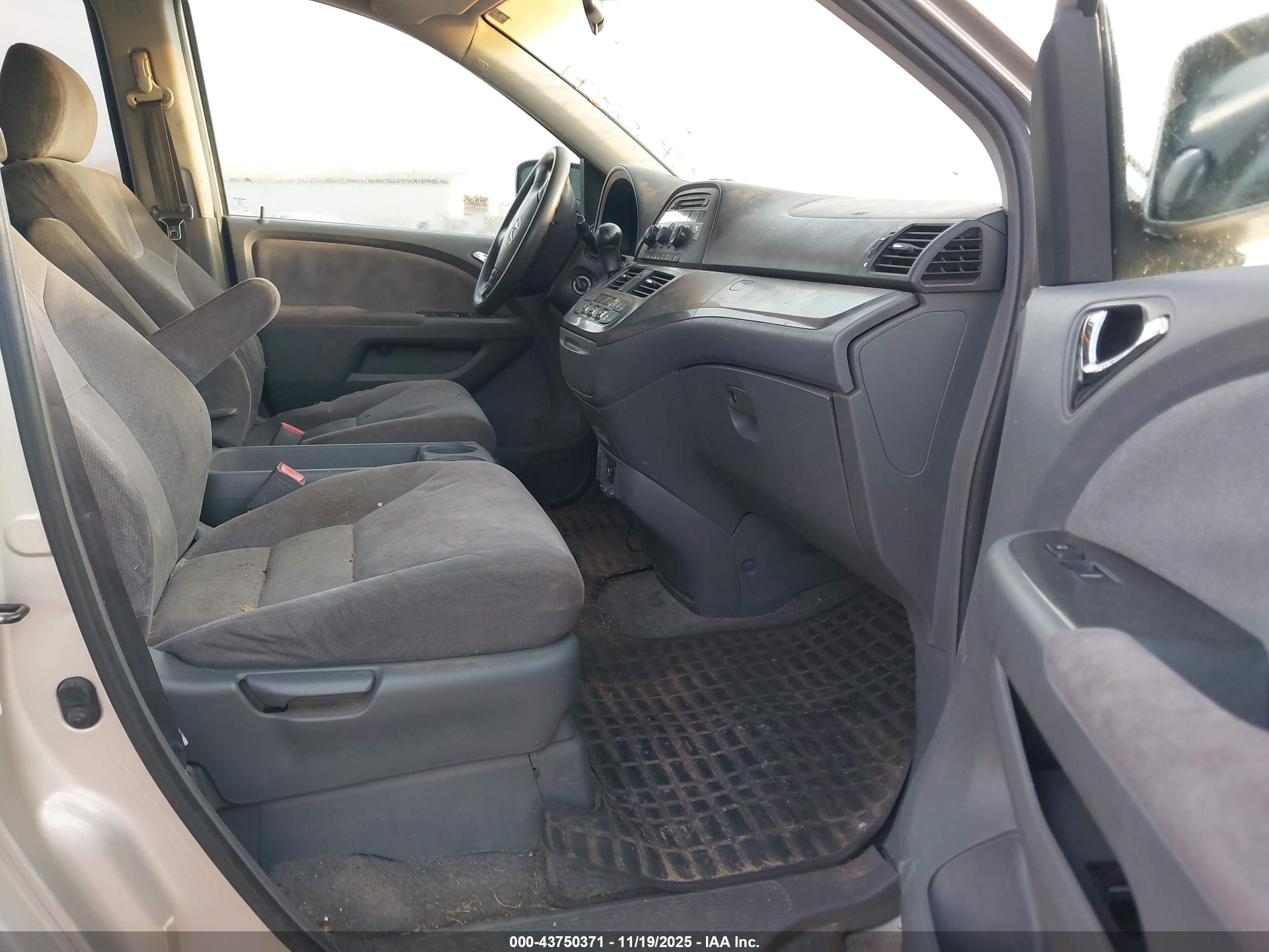 HONDA ODYSSEY image 5