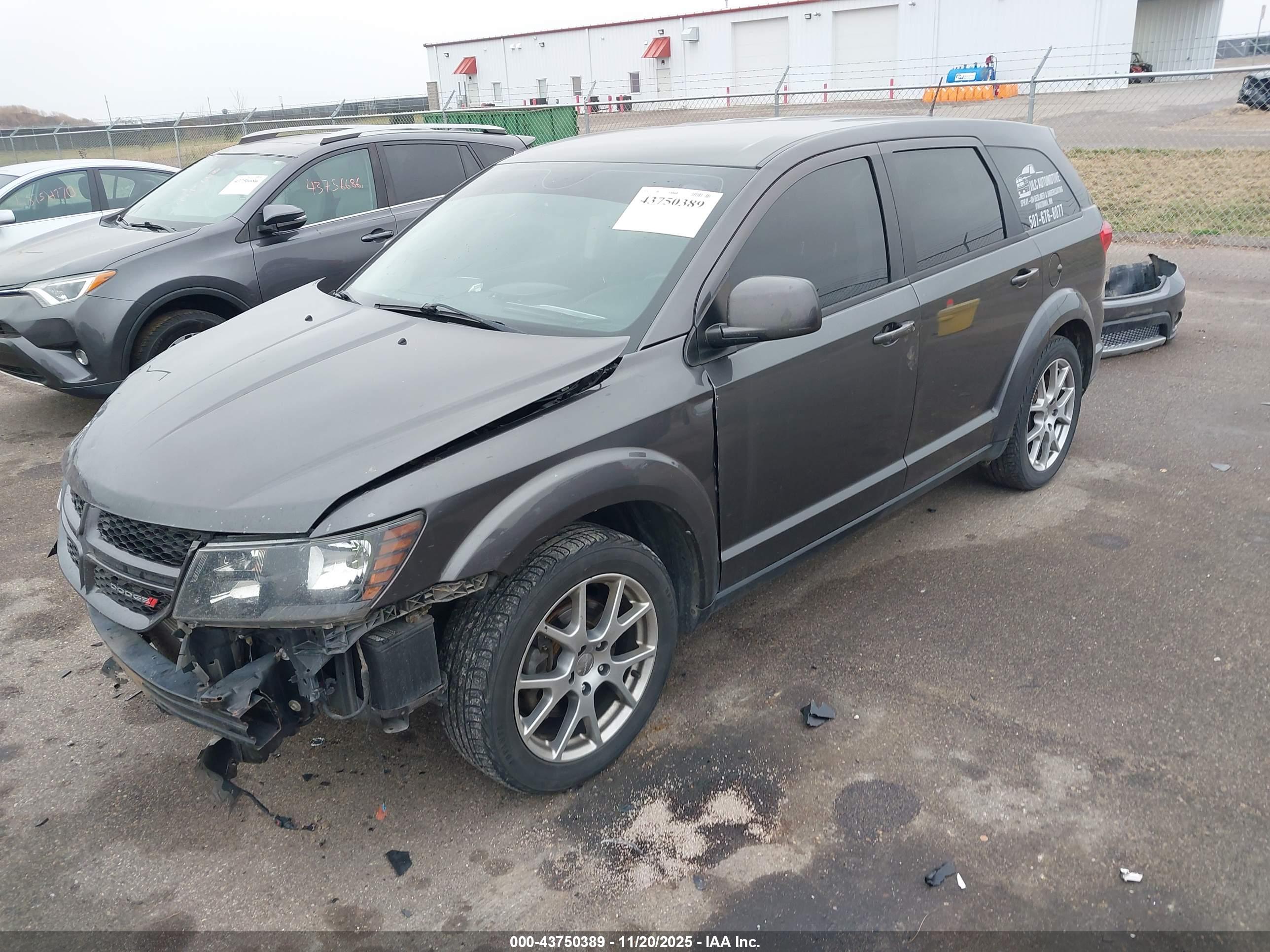 DODGE JOURNEY image 2