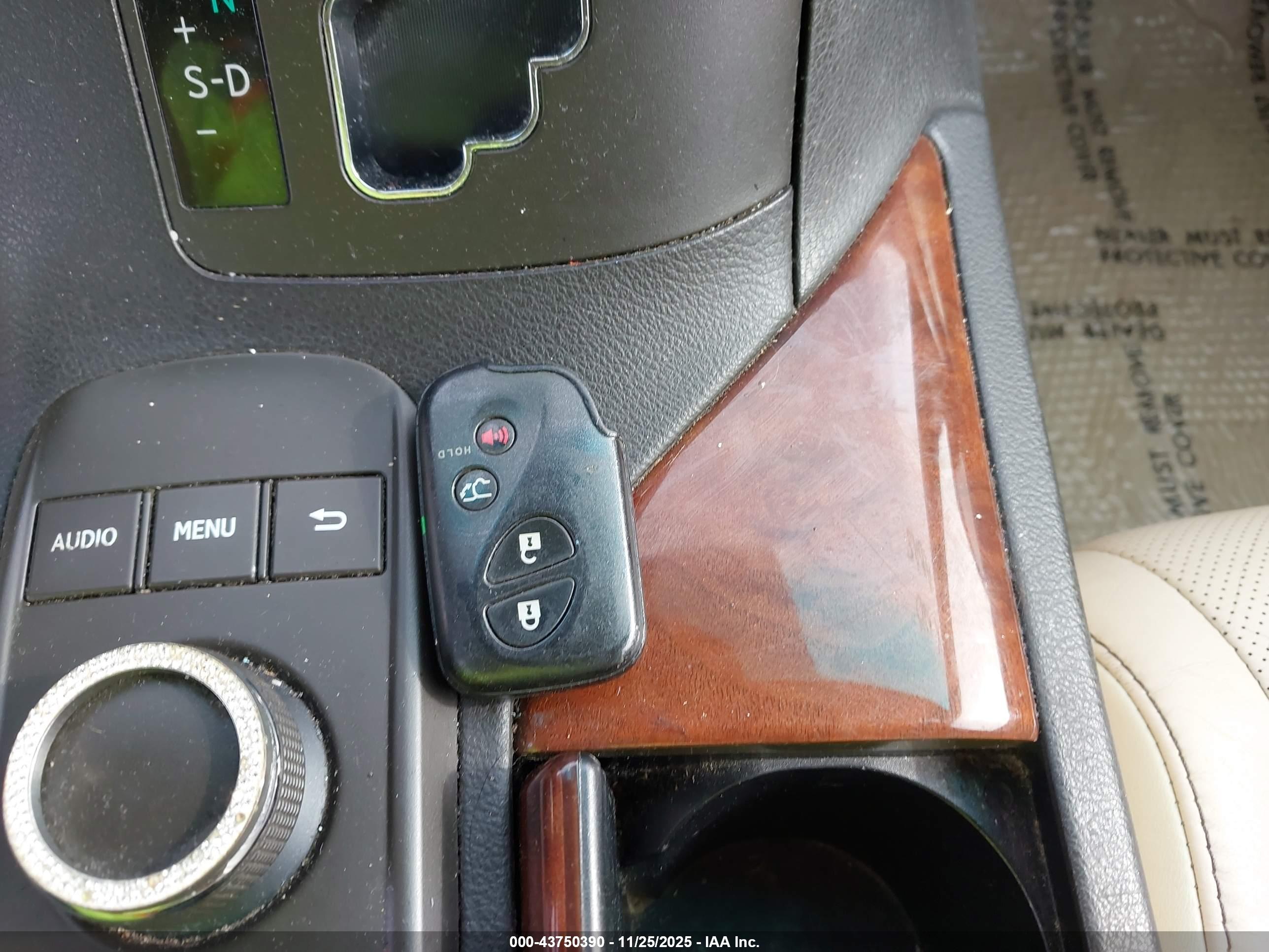 LEXUS RX image 11