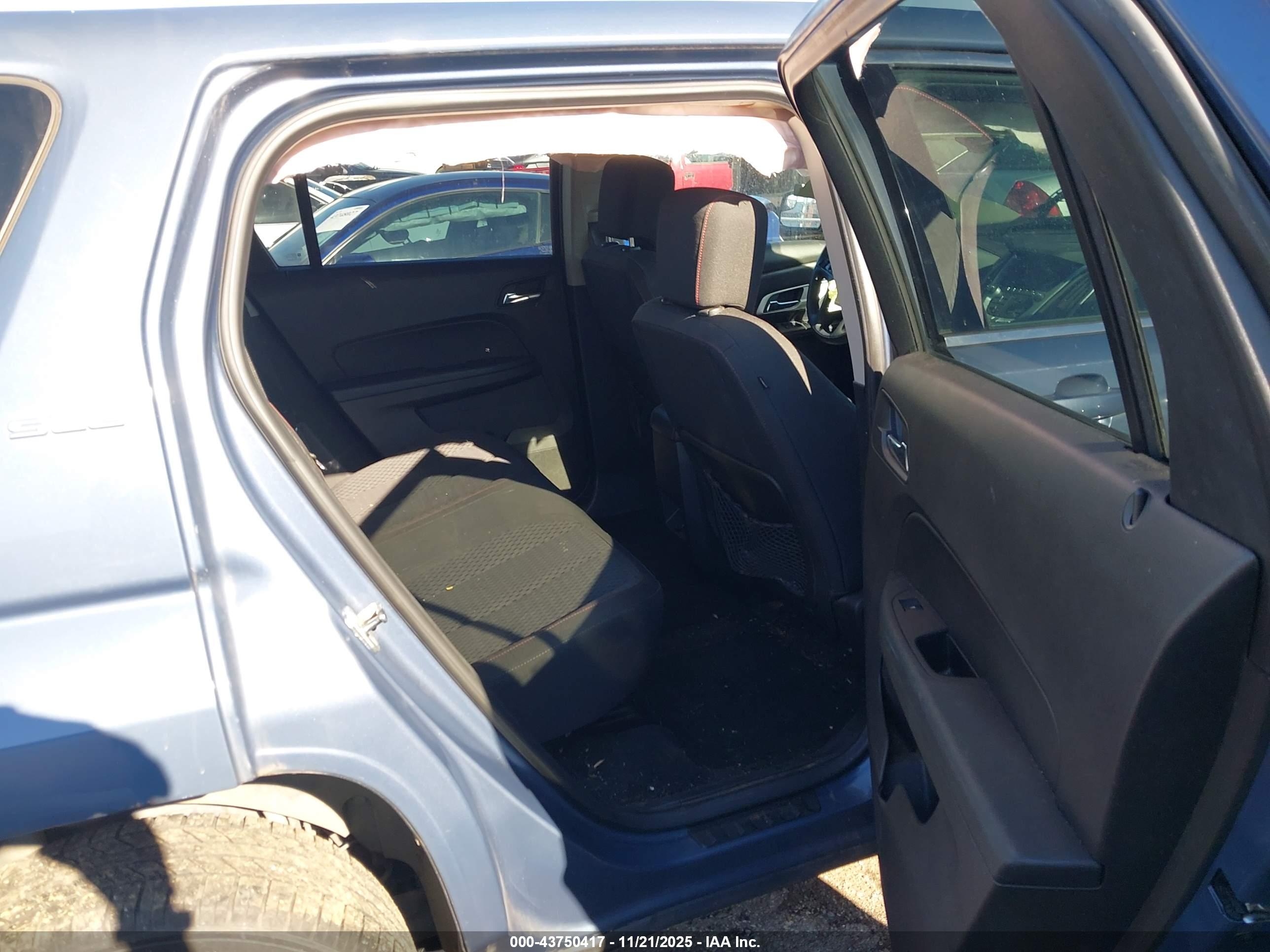 GMC TERRAIN image 8