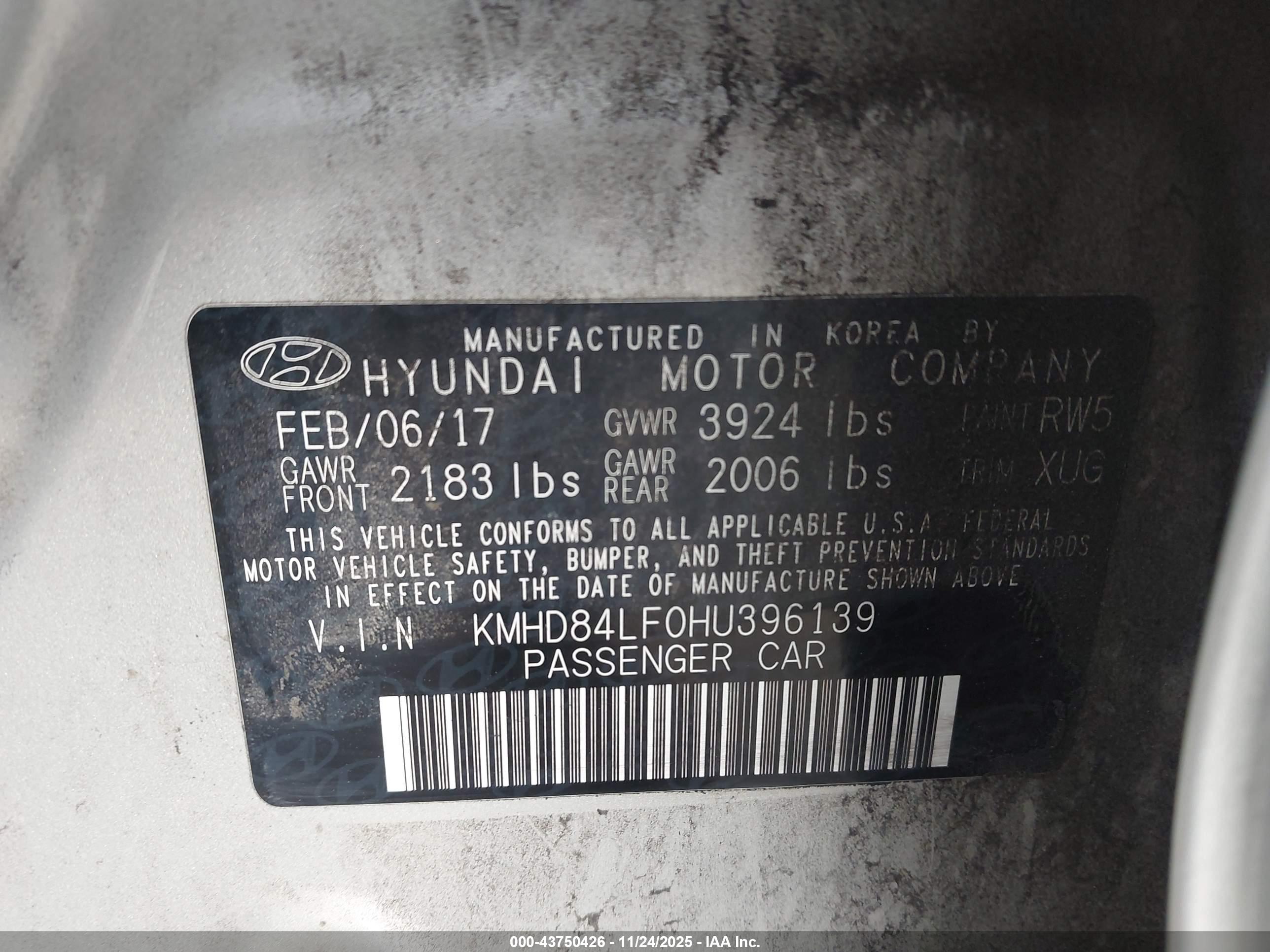 HYUNDAI ELANTRA image 9