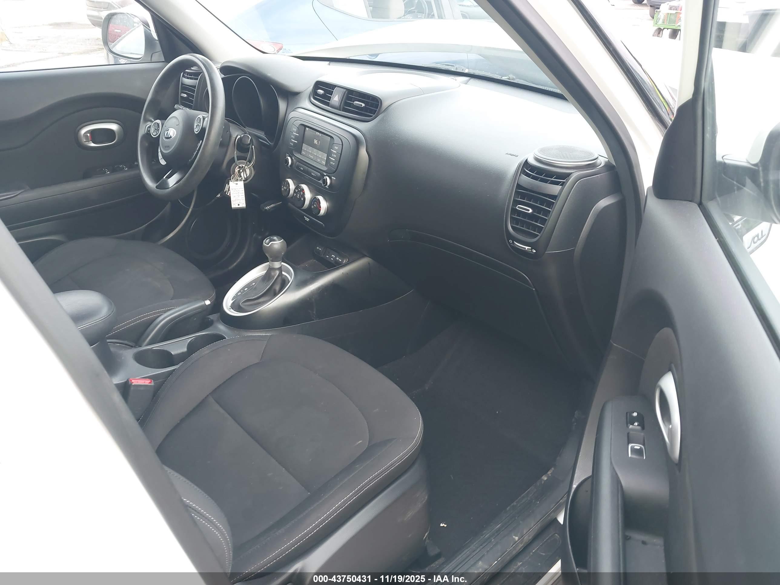 KIA SOUL image 5