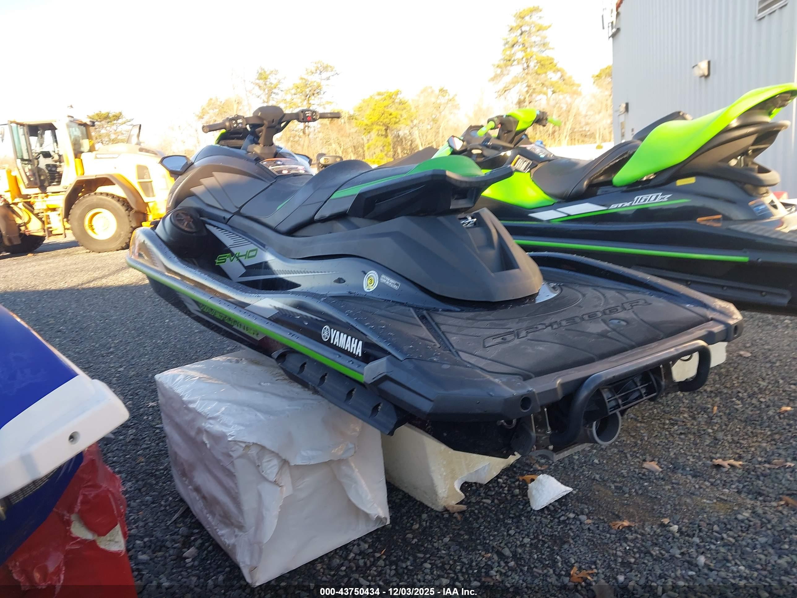 YAMAHA GP1800 image 3