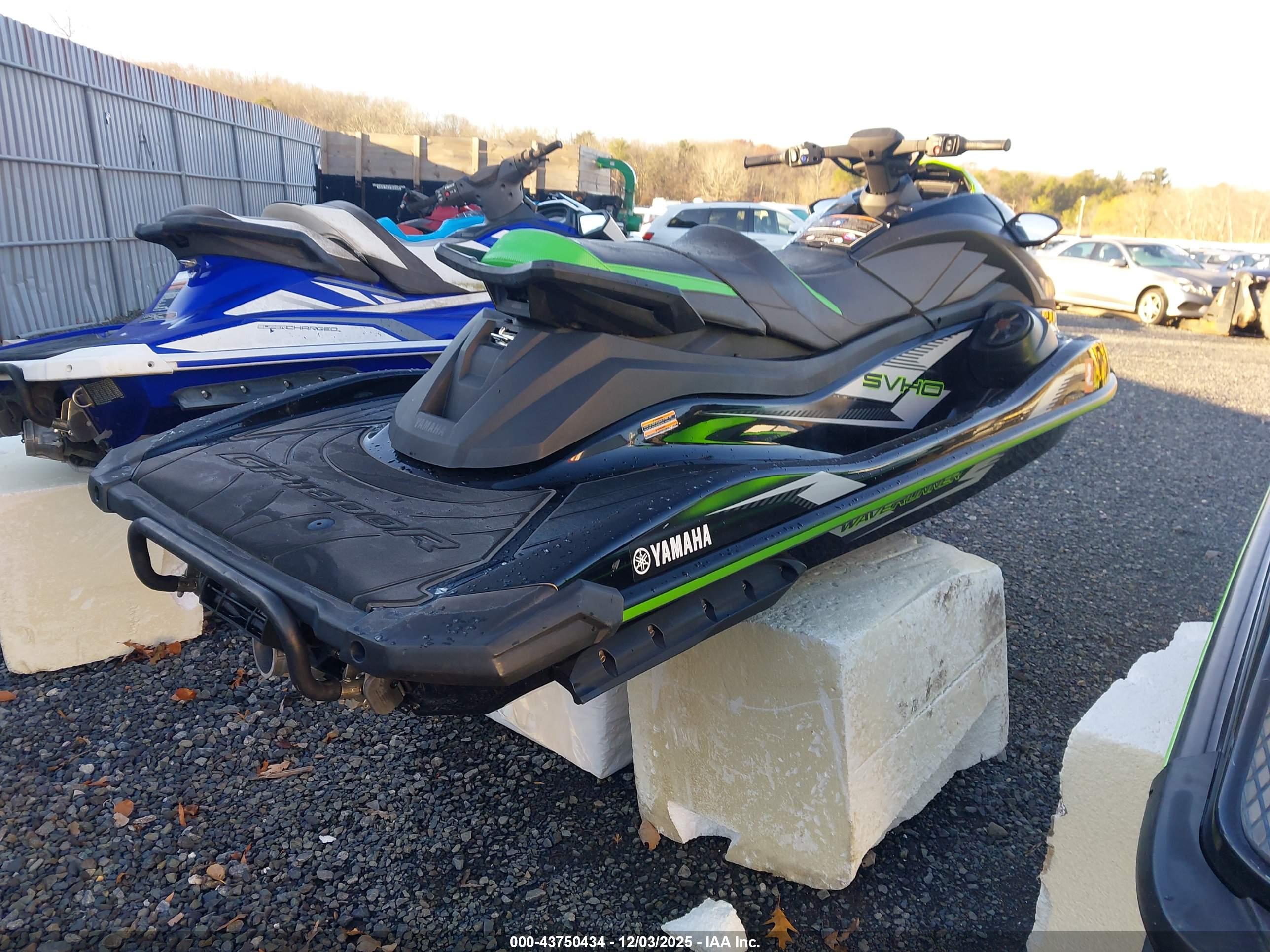 YAMAHA GP1800 image 4