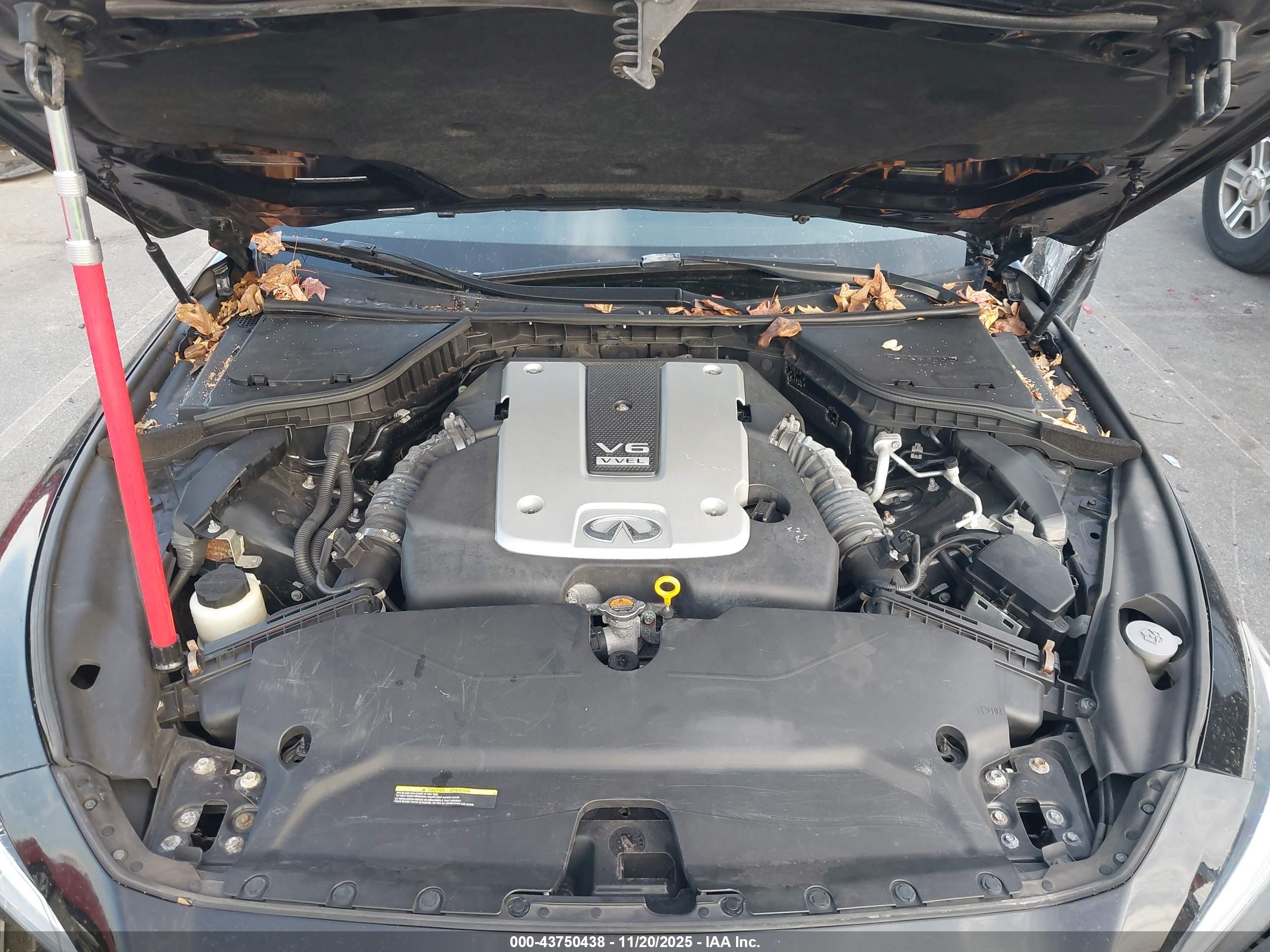 INFINITI Q50 image 10