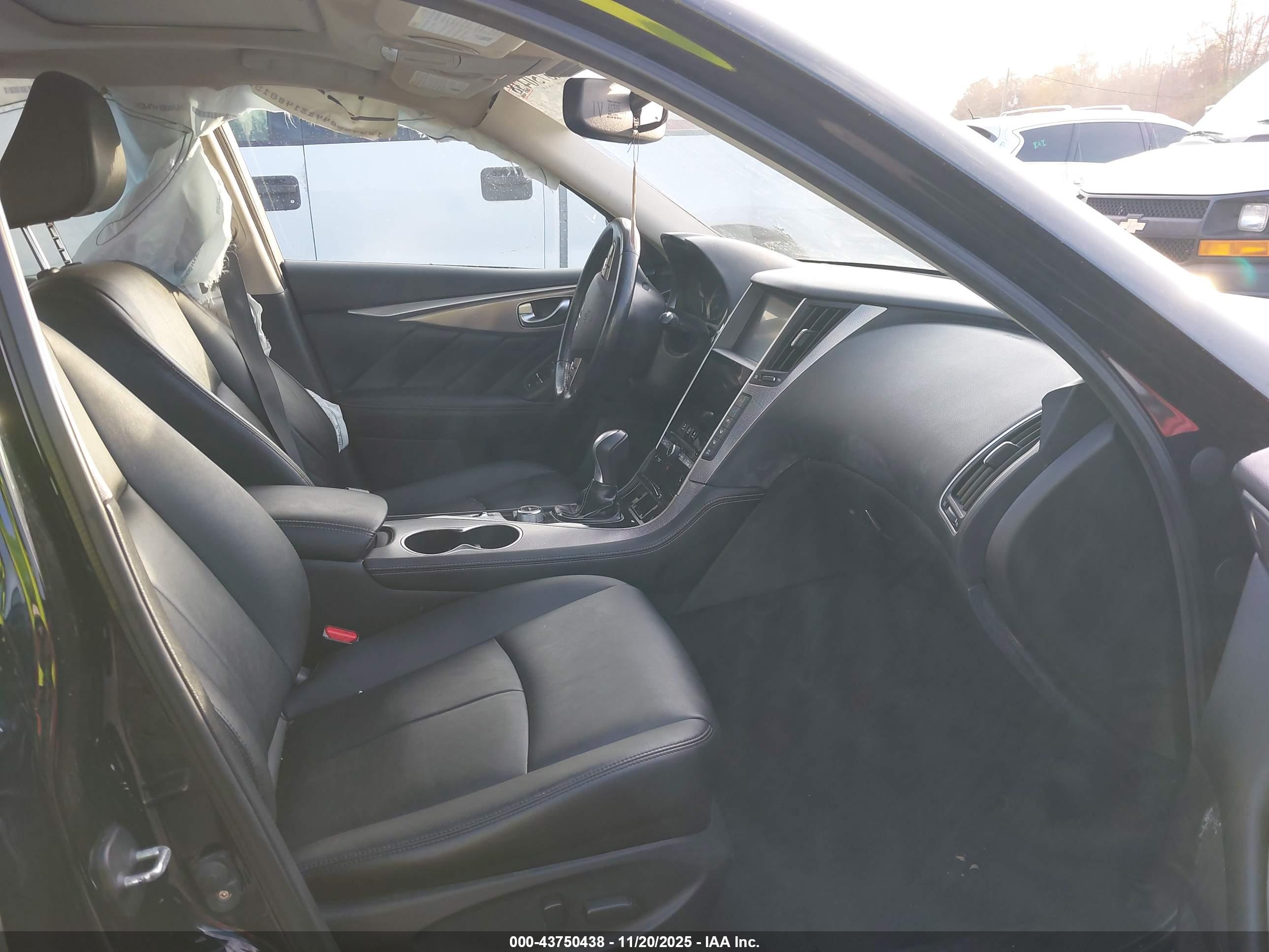 INFINITI Q50 image 5