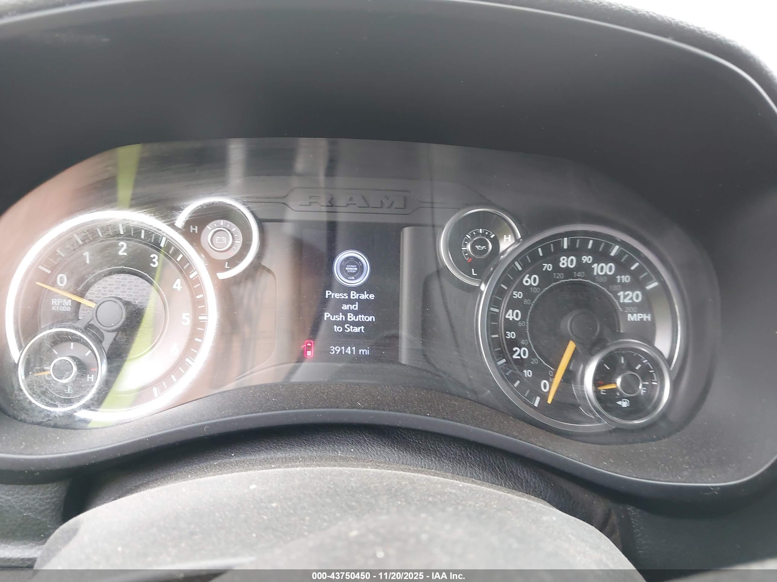 RAM 2500 image 7