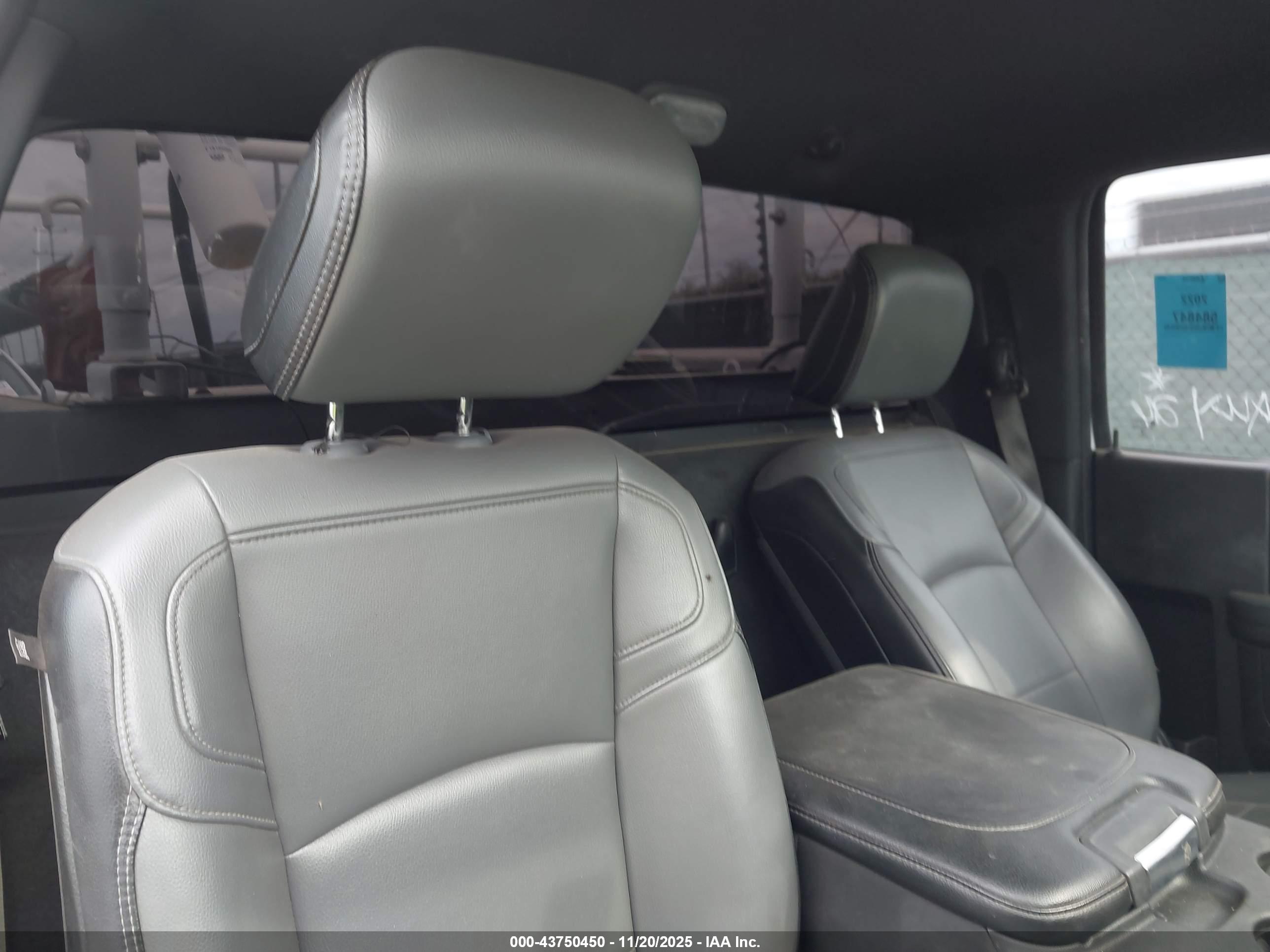 RAM 2500 image 8
