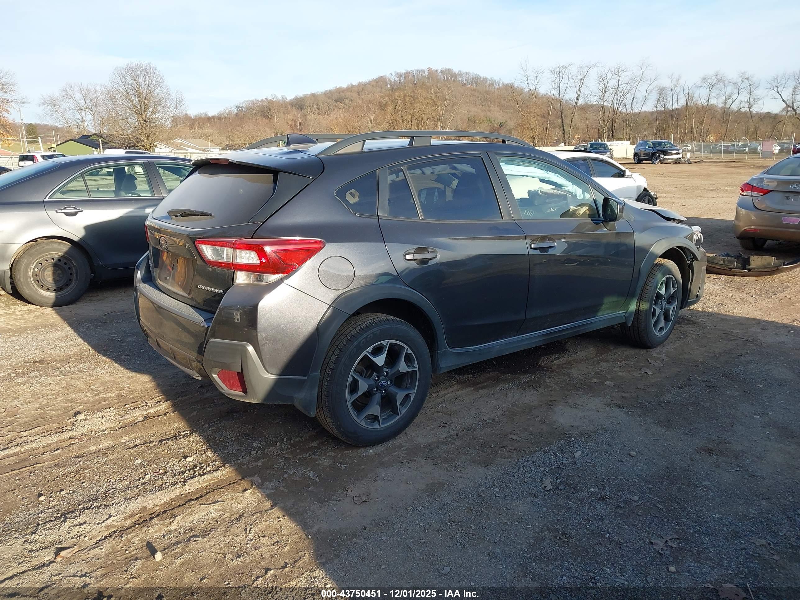 SUBARU CROSSTREK image 4